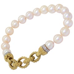 Heavy 18k Gold Beautiful .28ctw VS1/F Diamond Pearl Strand Bracelet