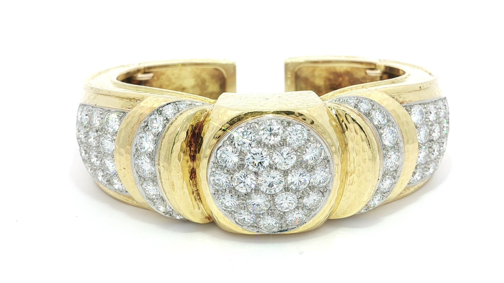 Heavy 18k Gold & Platinum 12ctw Diamond Hammered Wide Hinged Open Cuff Bracelet For Sale
