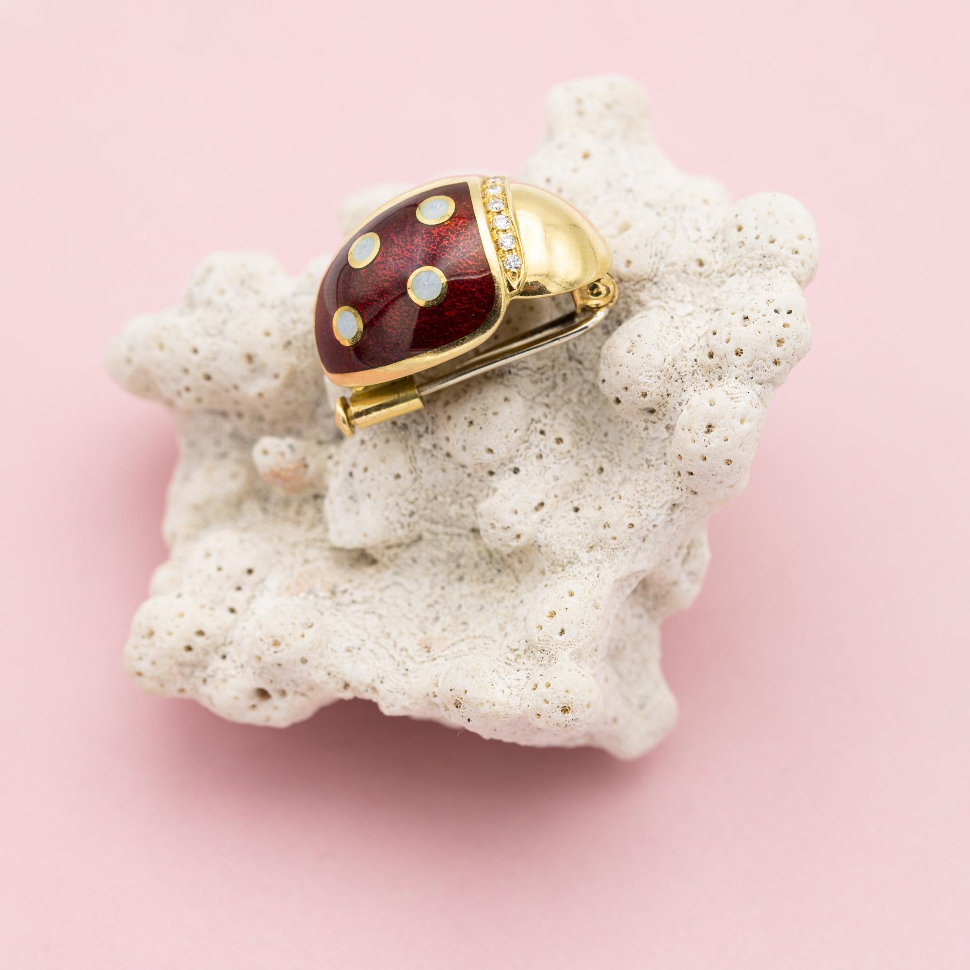 Heavy 18k ladybug Brooch - Vintage estate Italian collar brooch - enamel animal 7