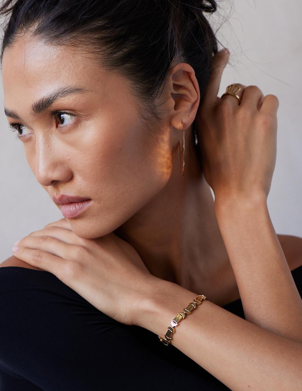 Bracelet lourd en or jaune massif 18k avec maillons en chaîne faits à la main en vente 9