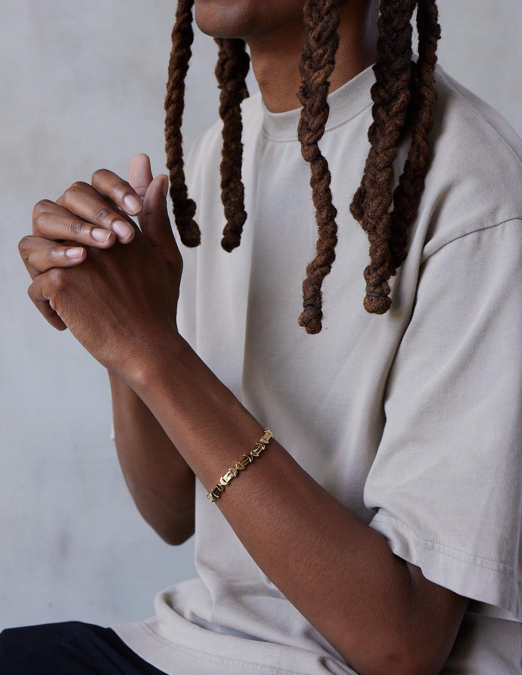 Bracelet lourd en or jaune massif 18k avec maillons en chaîne faits à la main Unisexe en vente