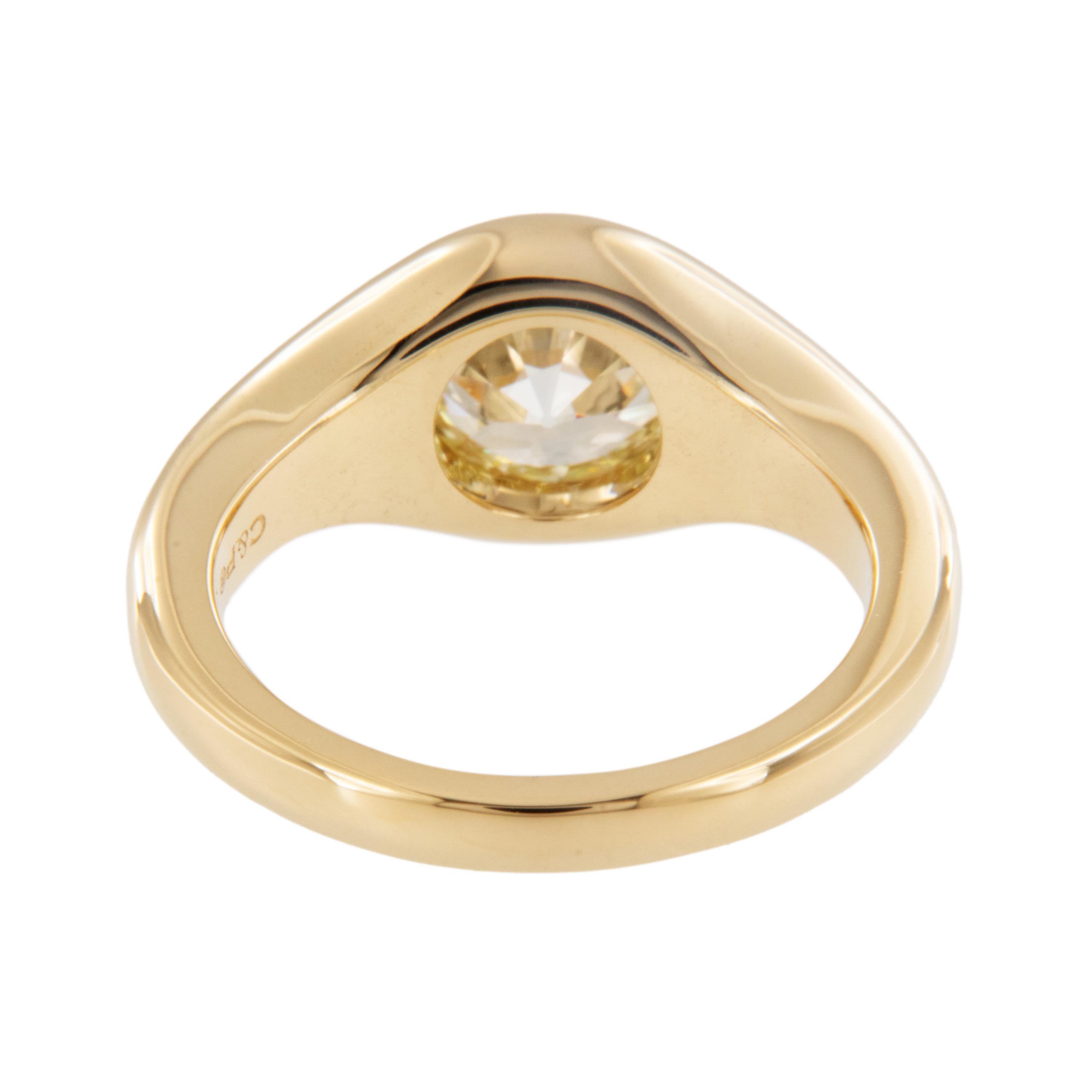 Taille vieille Europe Bague solitaire en or jaune 18 carats 1.93 carat GIA Old European Cut Diamond Solitaire en vente