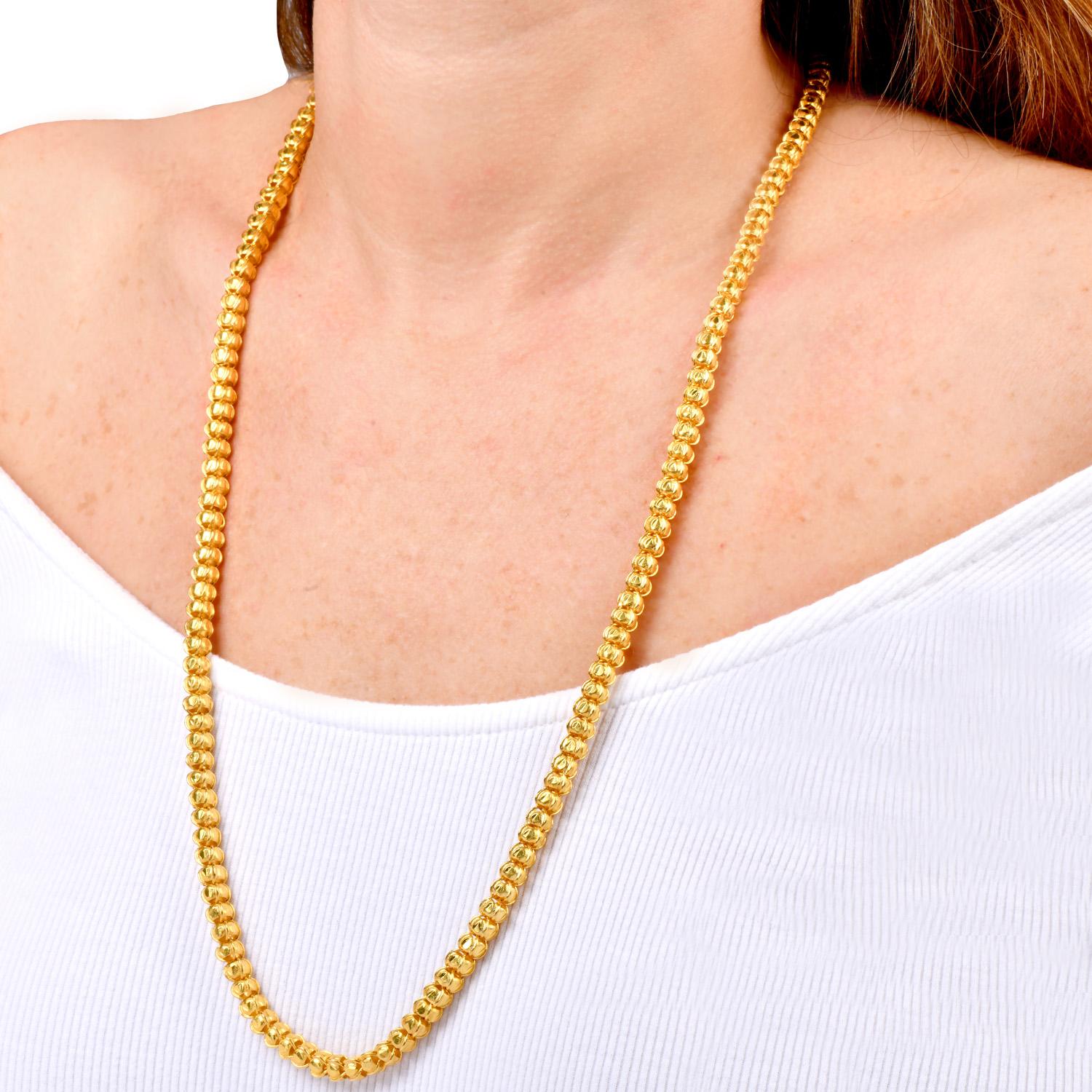 Heavy  79 Grams 22K Gold Engraved Beaded Link Long Necklace For Sale 2