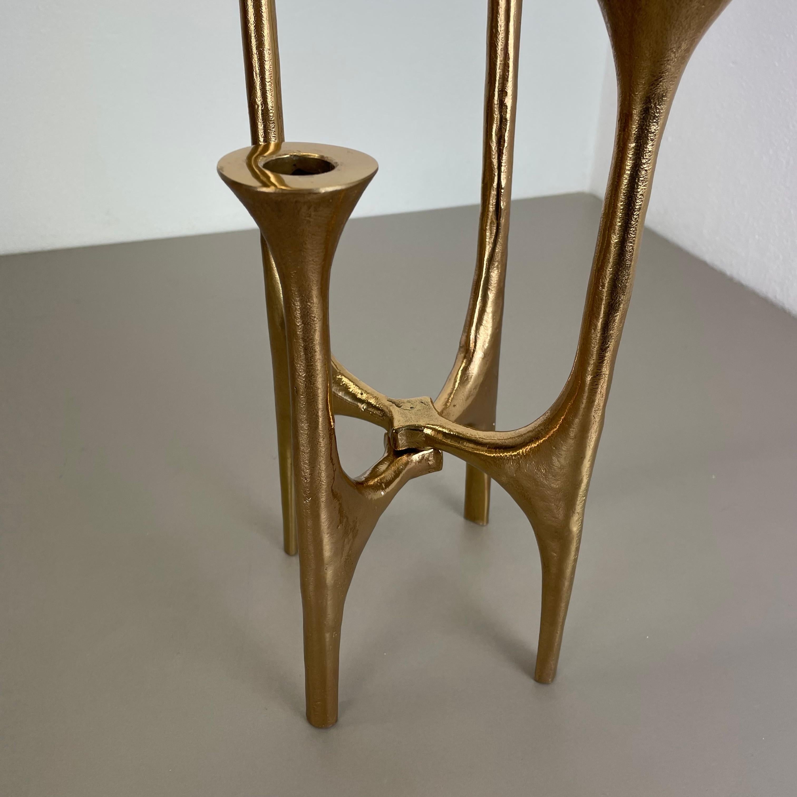 lourd 7kg Bougeoir sculptural moderniste en bronze brutaliste de 44 cm, France, années 1970  en vente 4