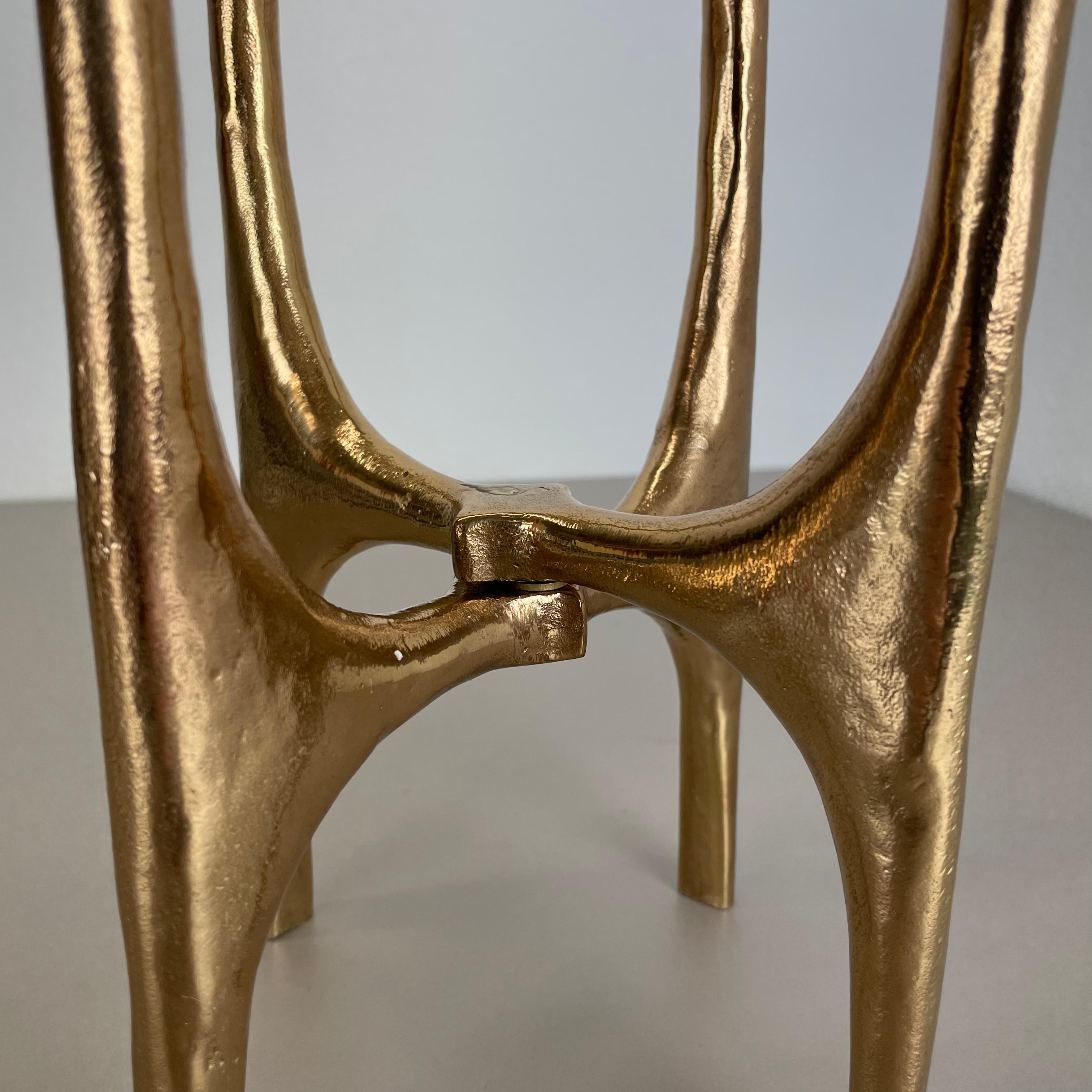 lourd 7kg Bougeoir sculptural moderniste en bronze brutaliste de 44 cm, France, années 1970  en vente 2