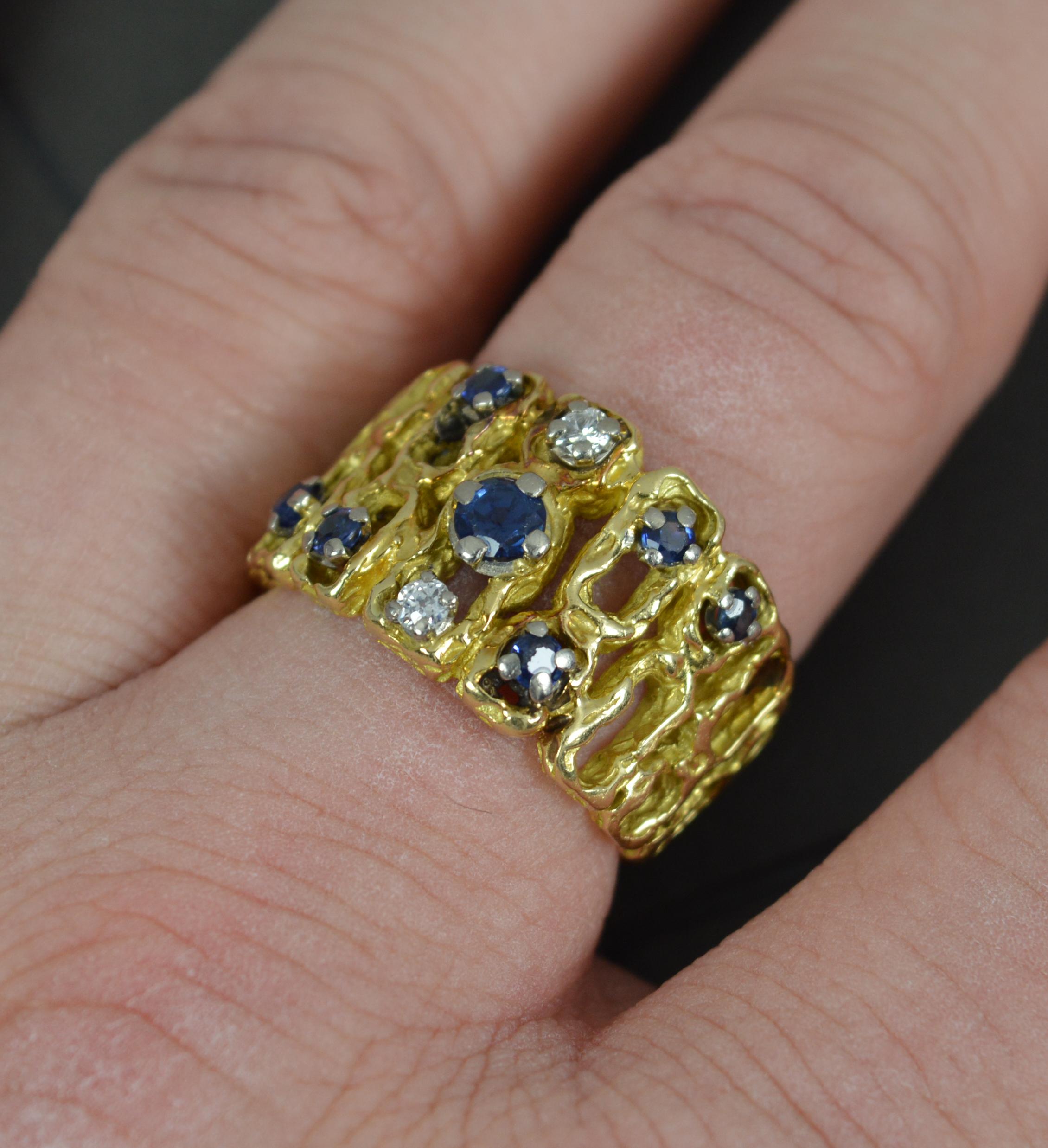 Taille princesse Bague rétro épaisse et abstraite en or 18 carats avec saphir et diamants