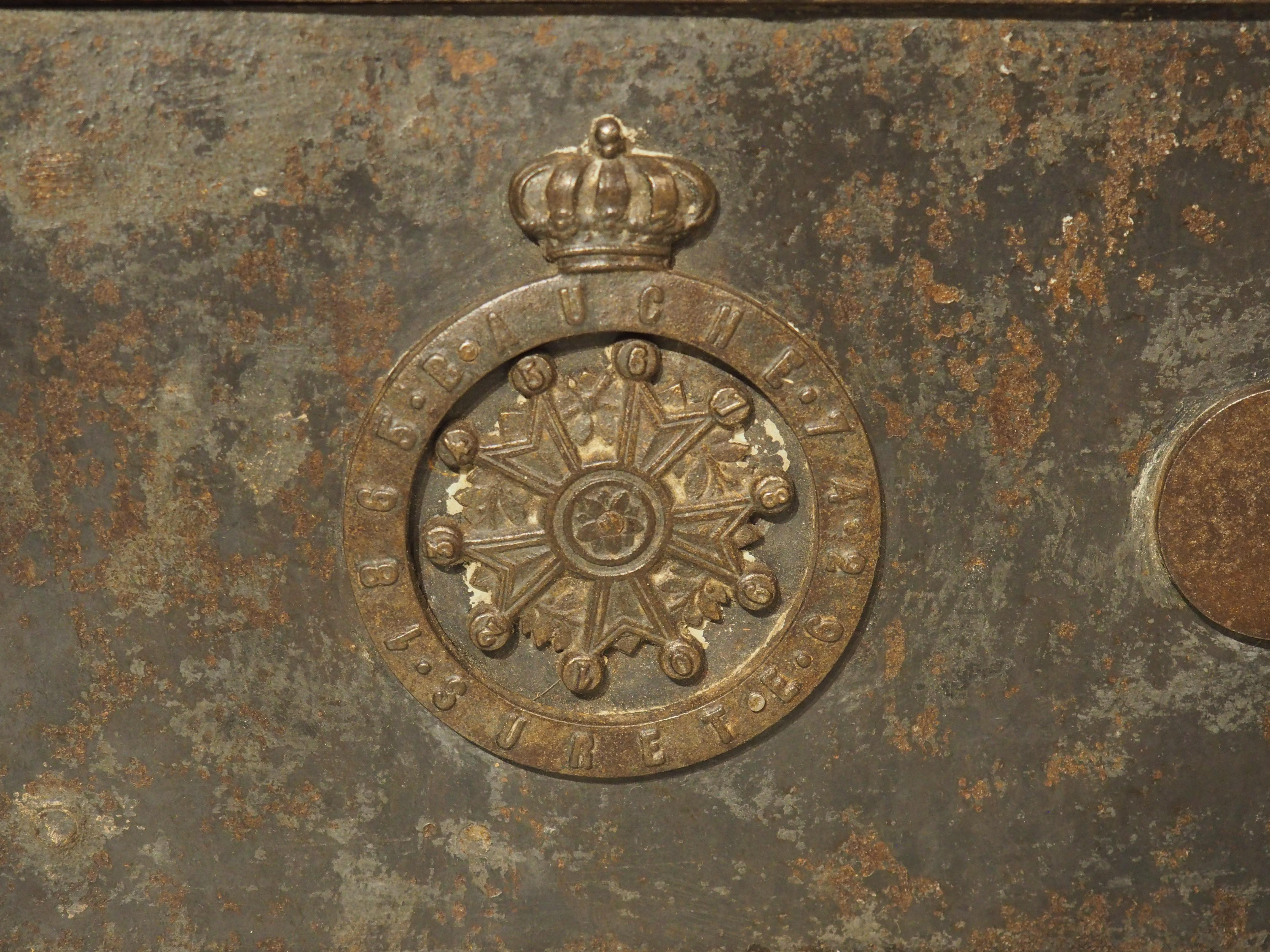 French Heavy Antique Bauche Cast Iron Safe from Northeastern France, Circa 1870
