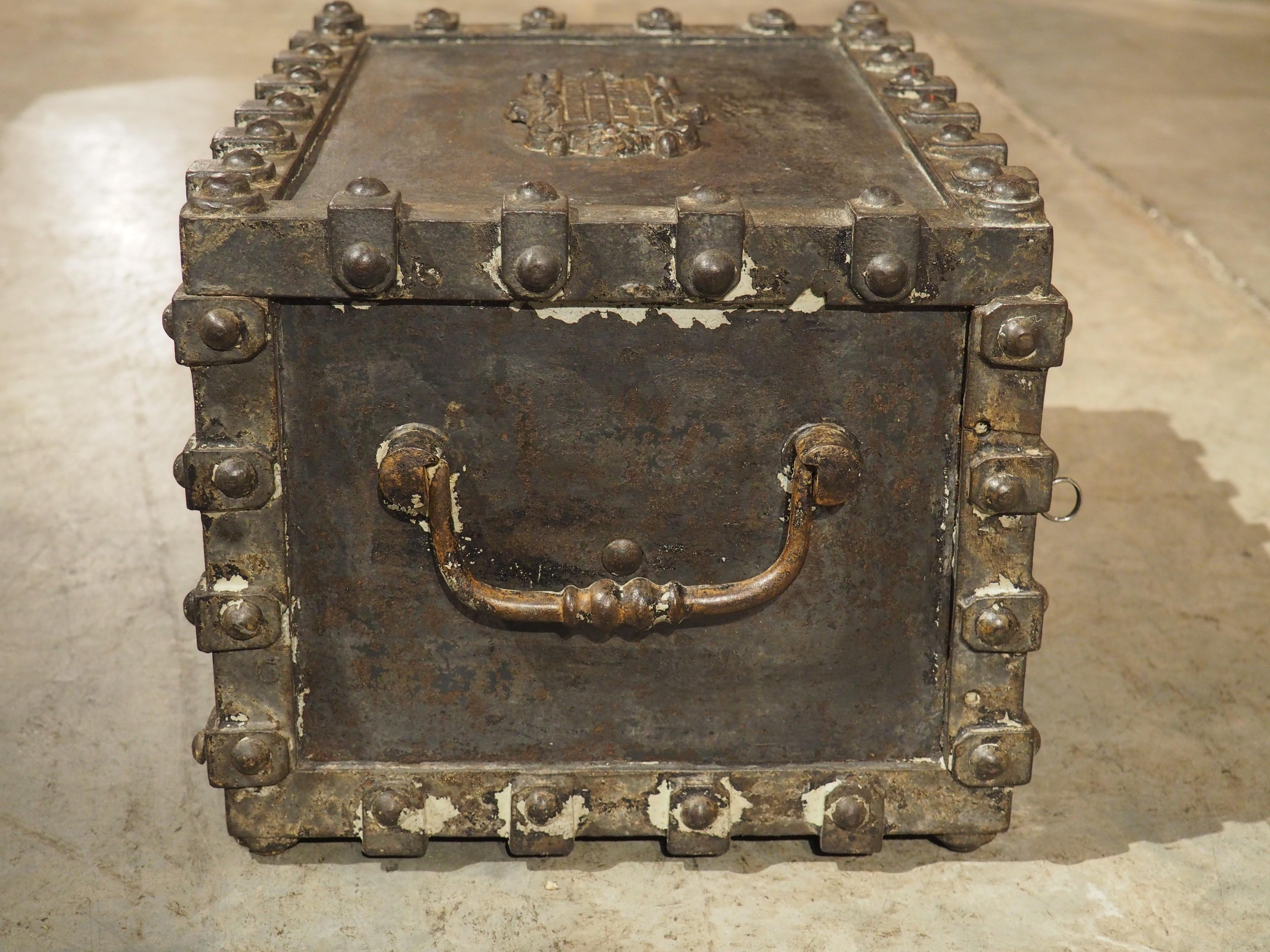 Metal Heavy Antique Bauche Cast Iron Safe from Northeastern France, Circa 1870