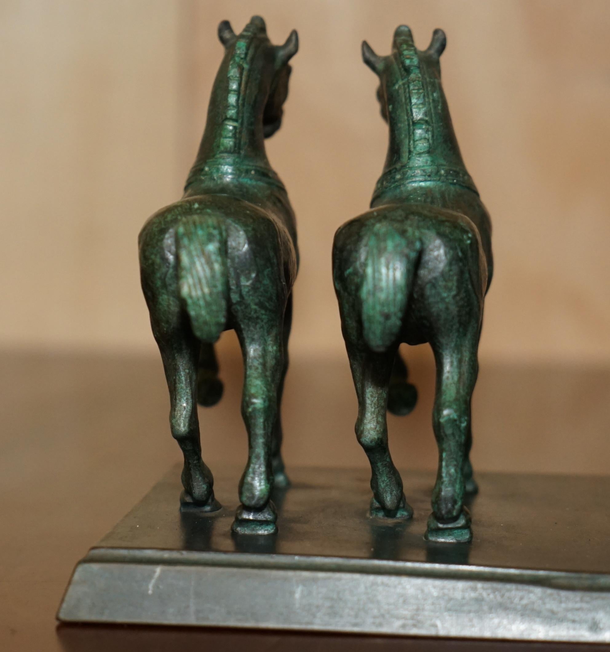 HEAVY ANTIQUE SiGNED GRAND TOUR BRONZE STATUE OF THE FOUR HORSES OF SAINT MARKS For Sale 5