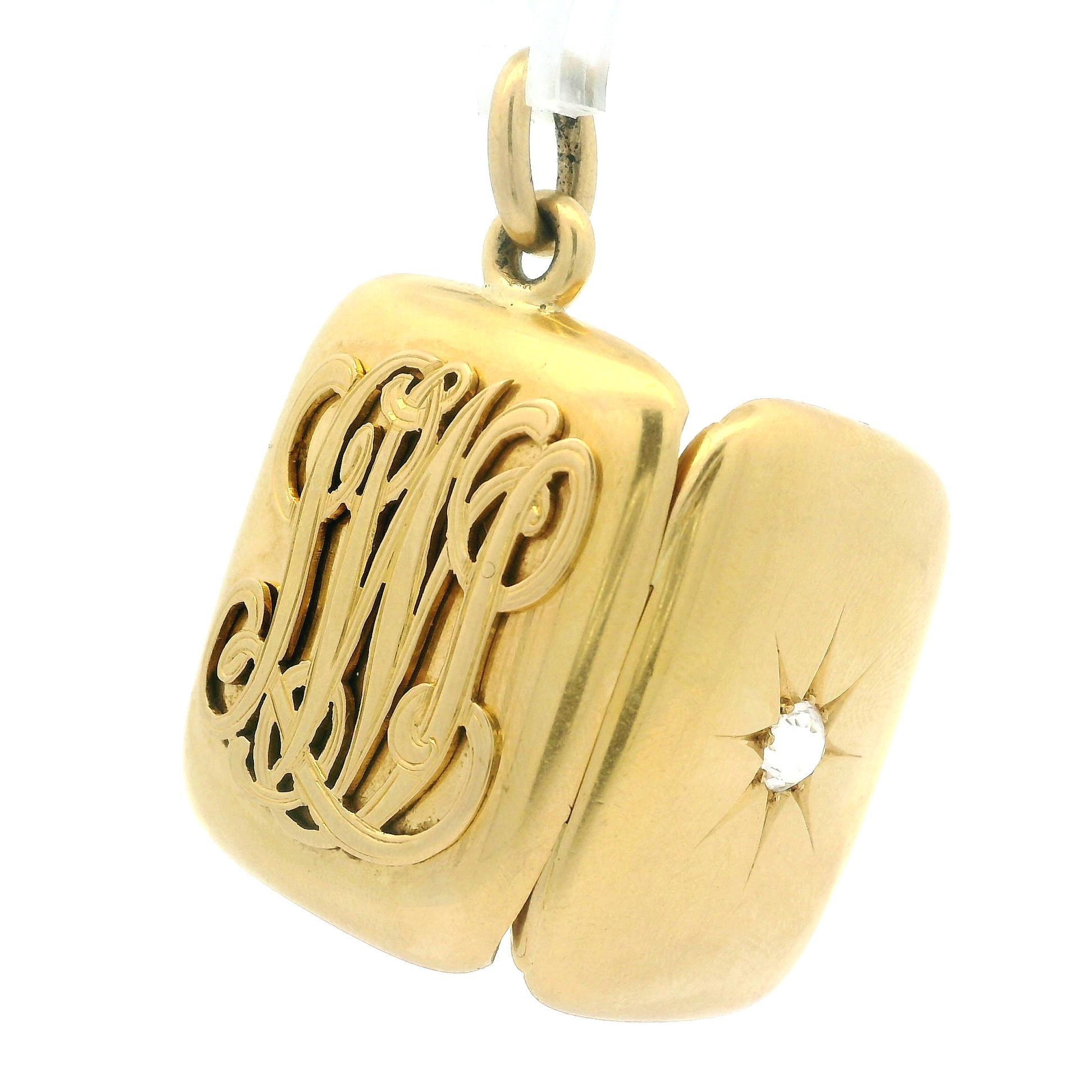 Pendentif médaillon ouvert ancien victorien en or jaune 18 carats avec étoile pavée ancienne mine Excellent état - En vente à Montclair, NJ