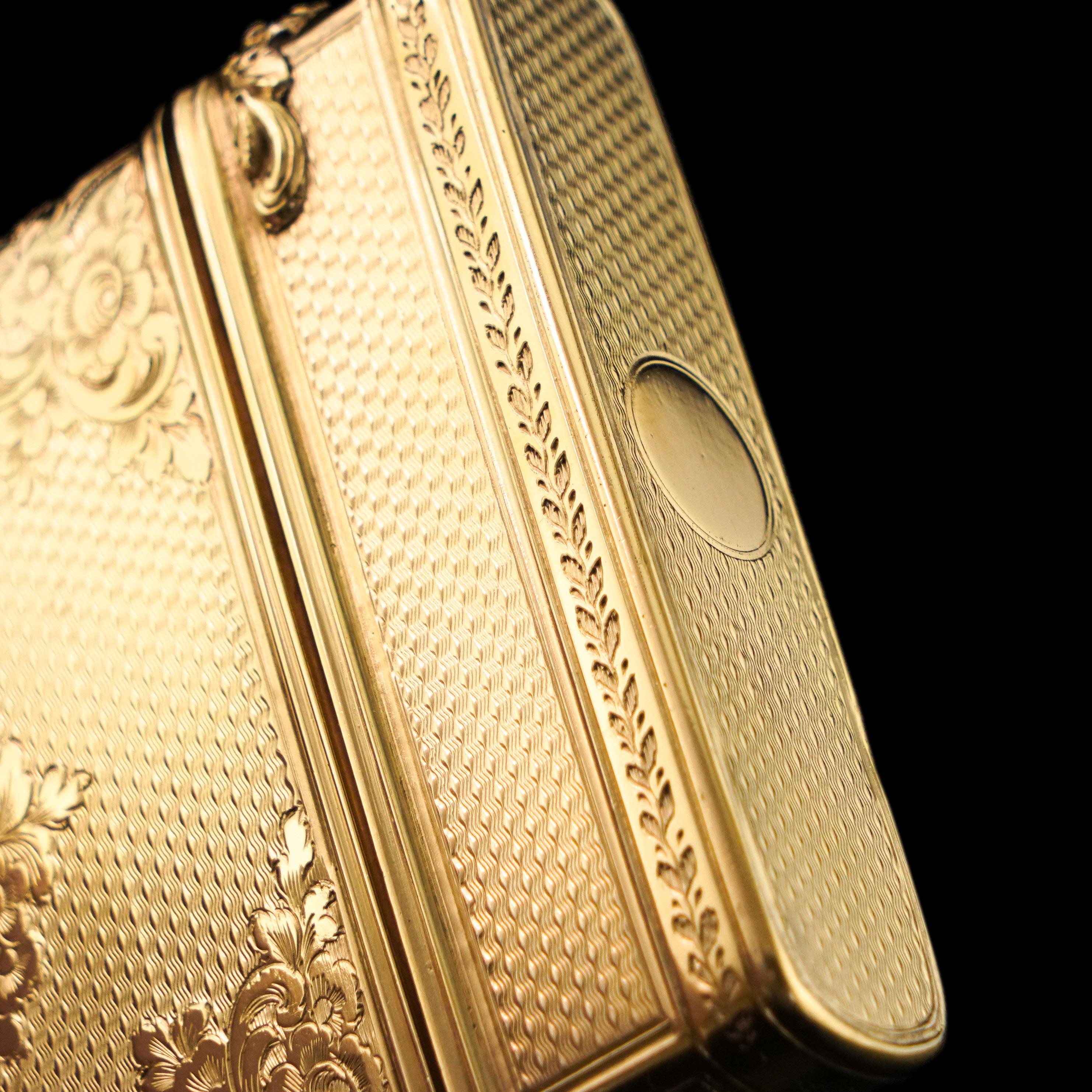 Heavy Antique Victorian Sterling Silver Gilt Cigar/Cheroot Case - London 1850 For Sale 11
