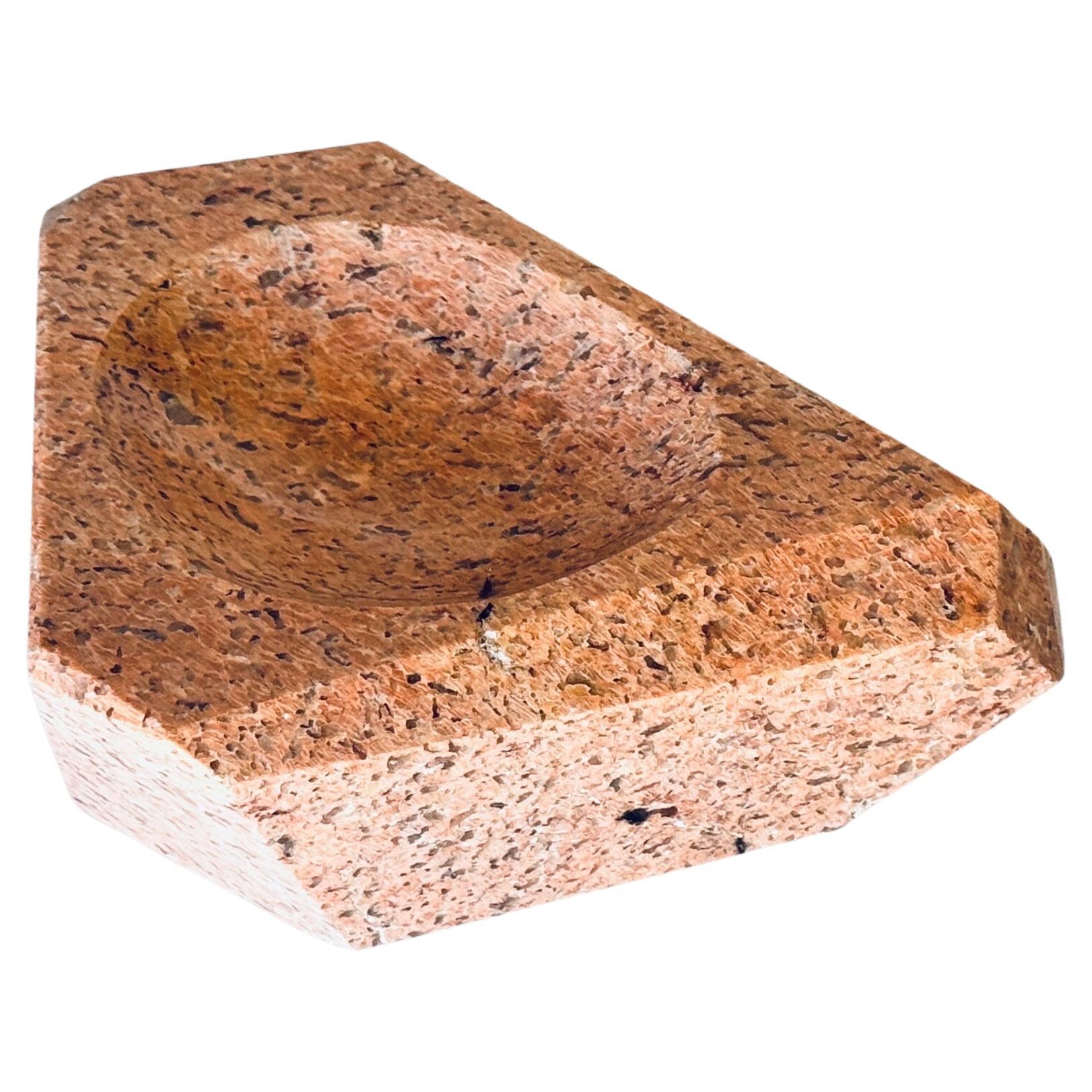 Heavy Art Deco Ashtray, 1930s, Straight Lines Inspired by Bauhaus Pink Marble For Sale