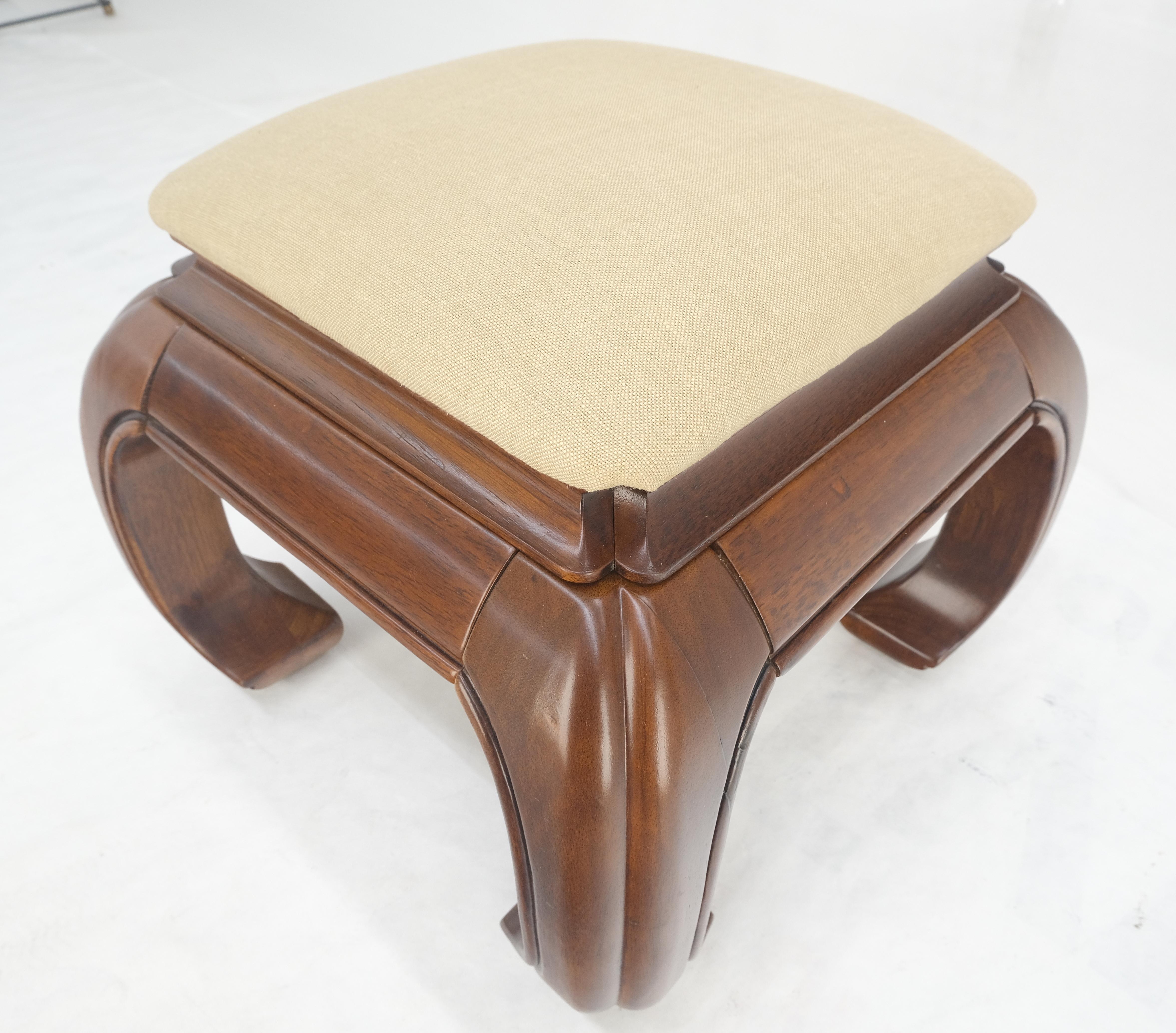 Tabouret de pied asiatique lourd en acajou massif Banc Ottoman New Solid Linen Upholstery en vente 2