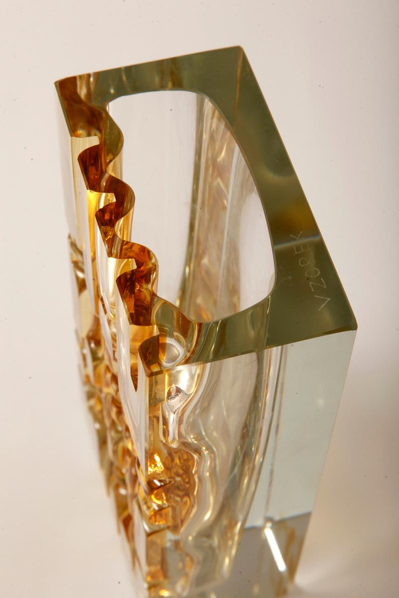 Heavy Bohemian Vase of Honey Colored Glass, Moser Glassworks, 1950s 10