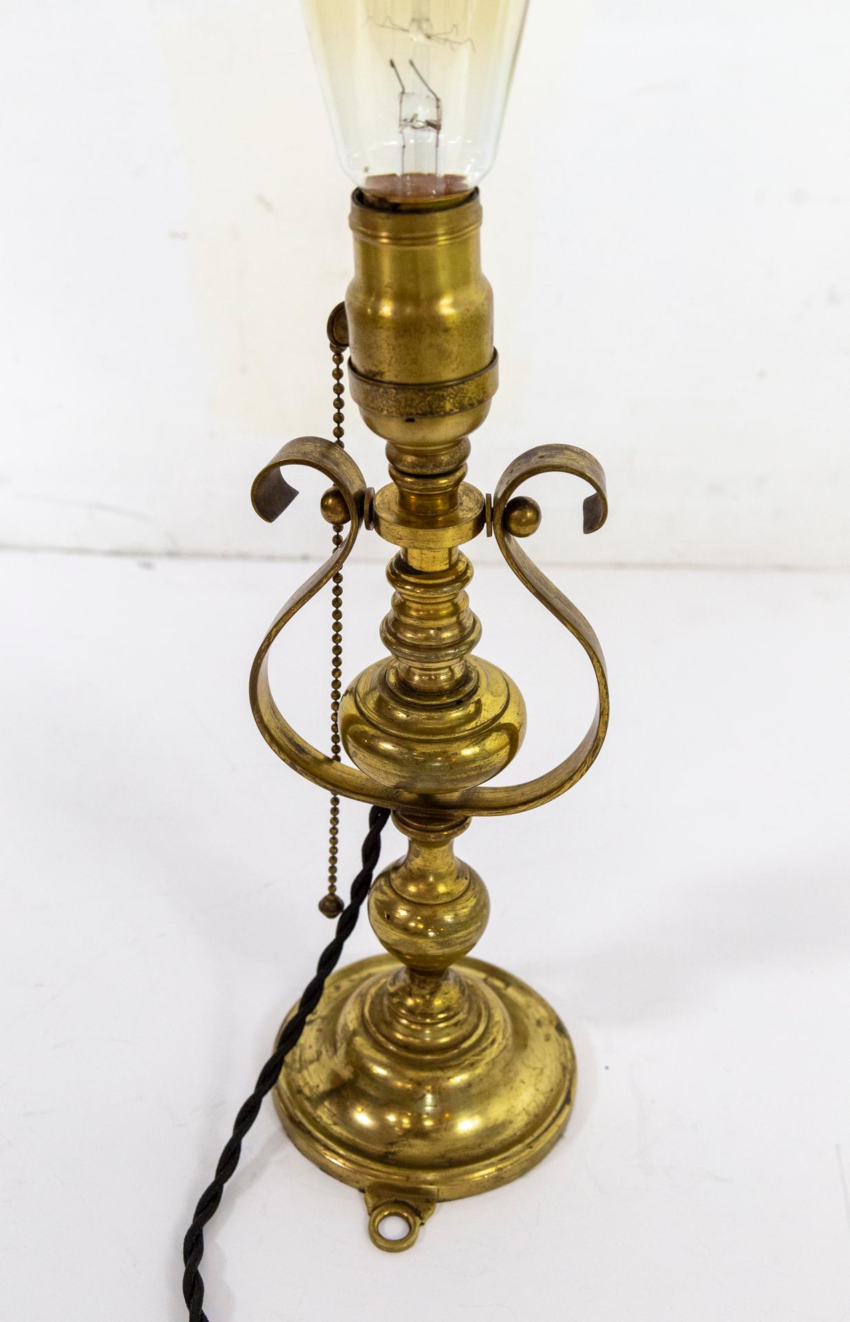 Heavy Brass Gimbal Ship Sconce For Sale 6