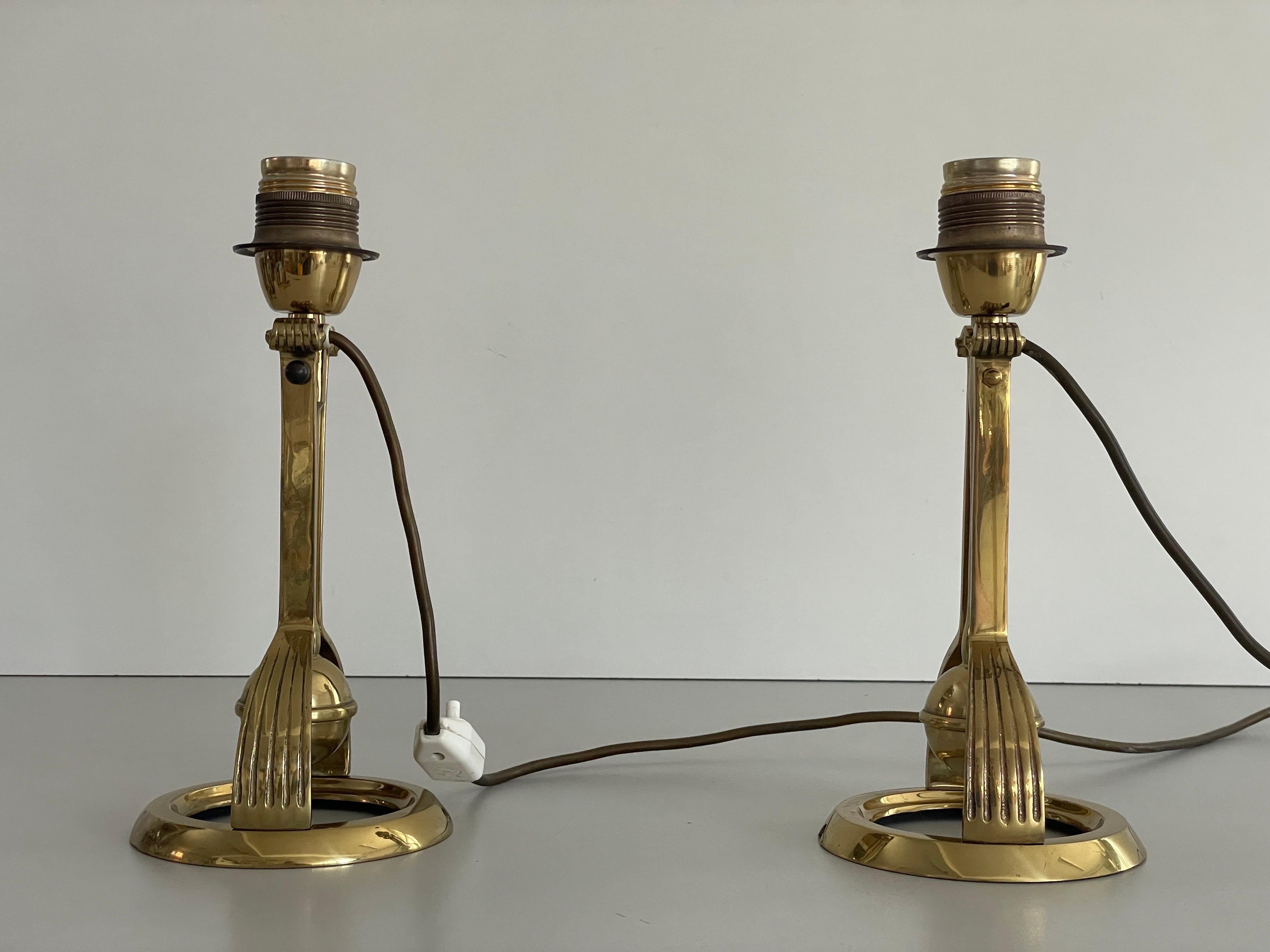 Heavy Brass Pair of Ship Table or Wall Lamps, 1960s, Germany In Excellent Condition For Sale In Hagenbach, DE