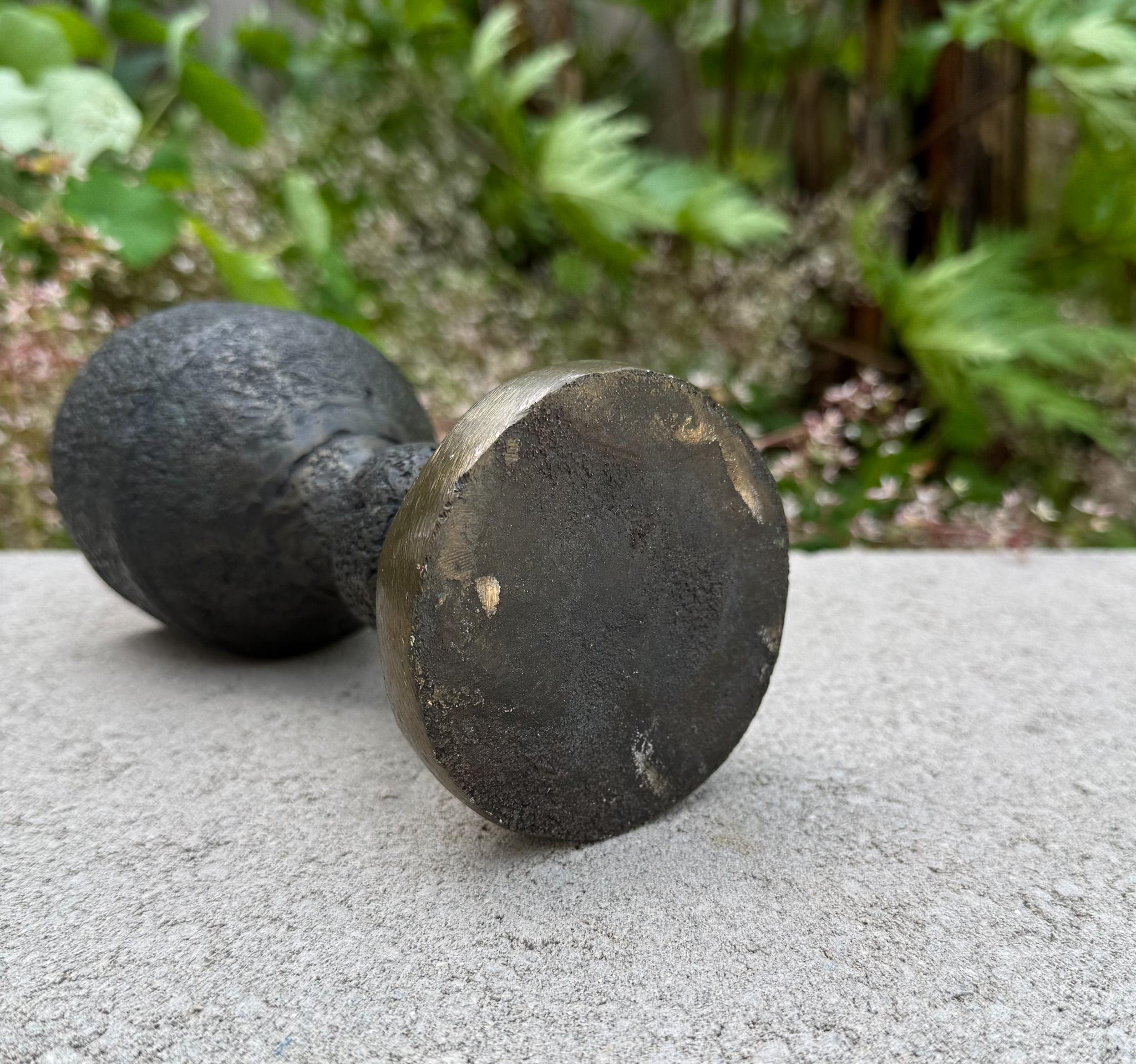 Schwere Bronzeskulptur eines Kelchs aus Bronze, um 1960 im Zustand „Gut“ im Angebot in San Juan Capistrano, CA