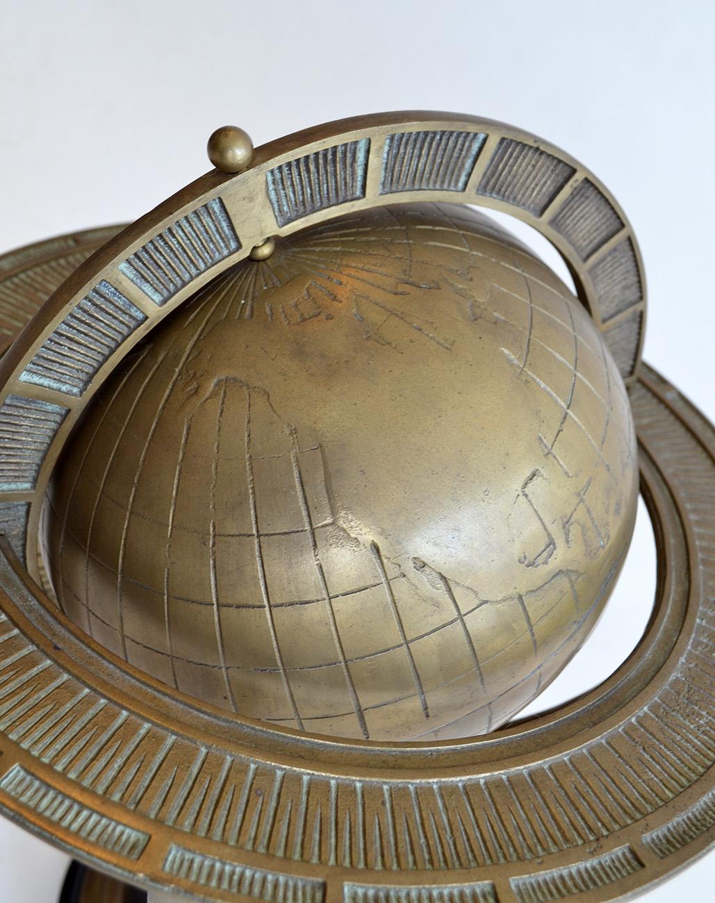 20th Century Heavy Bronze Terrestrial Globe on Black Base, 1990's For Sale