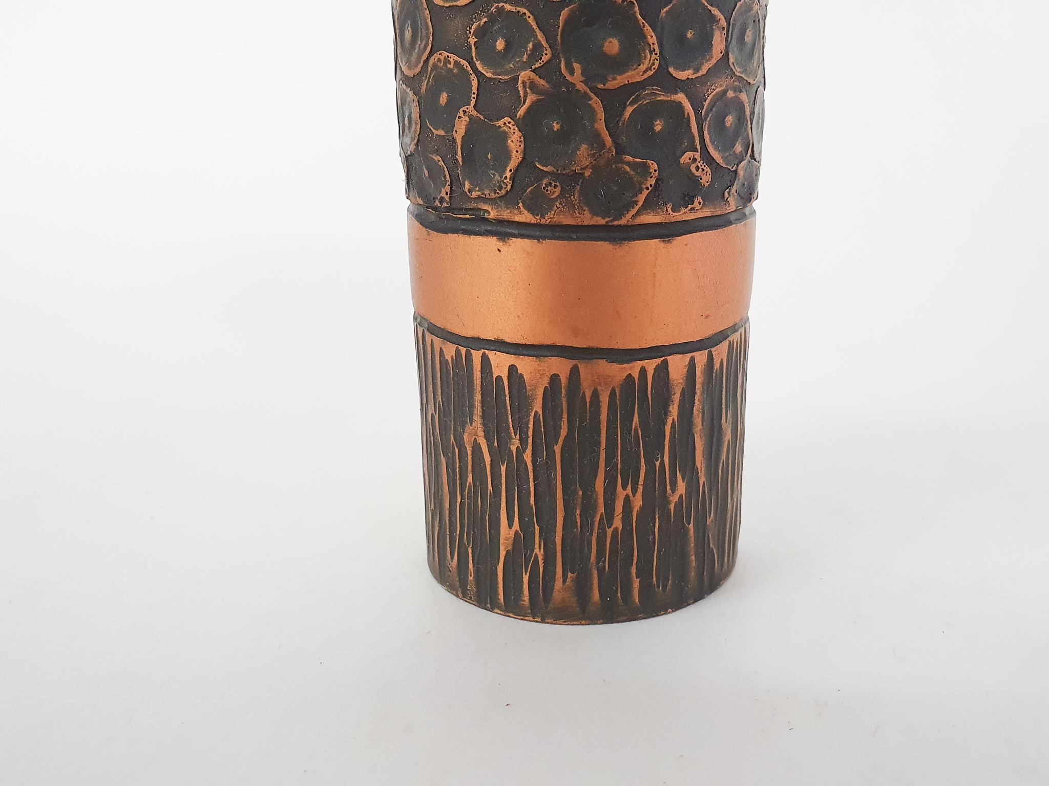 Heavy Bronze Vase with Copper Details In Good Condition For Sale In Amsterdam, NL