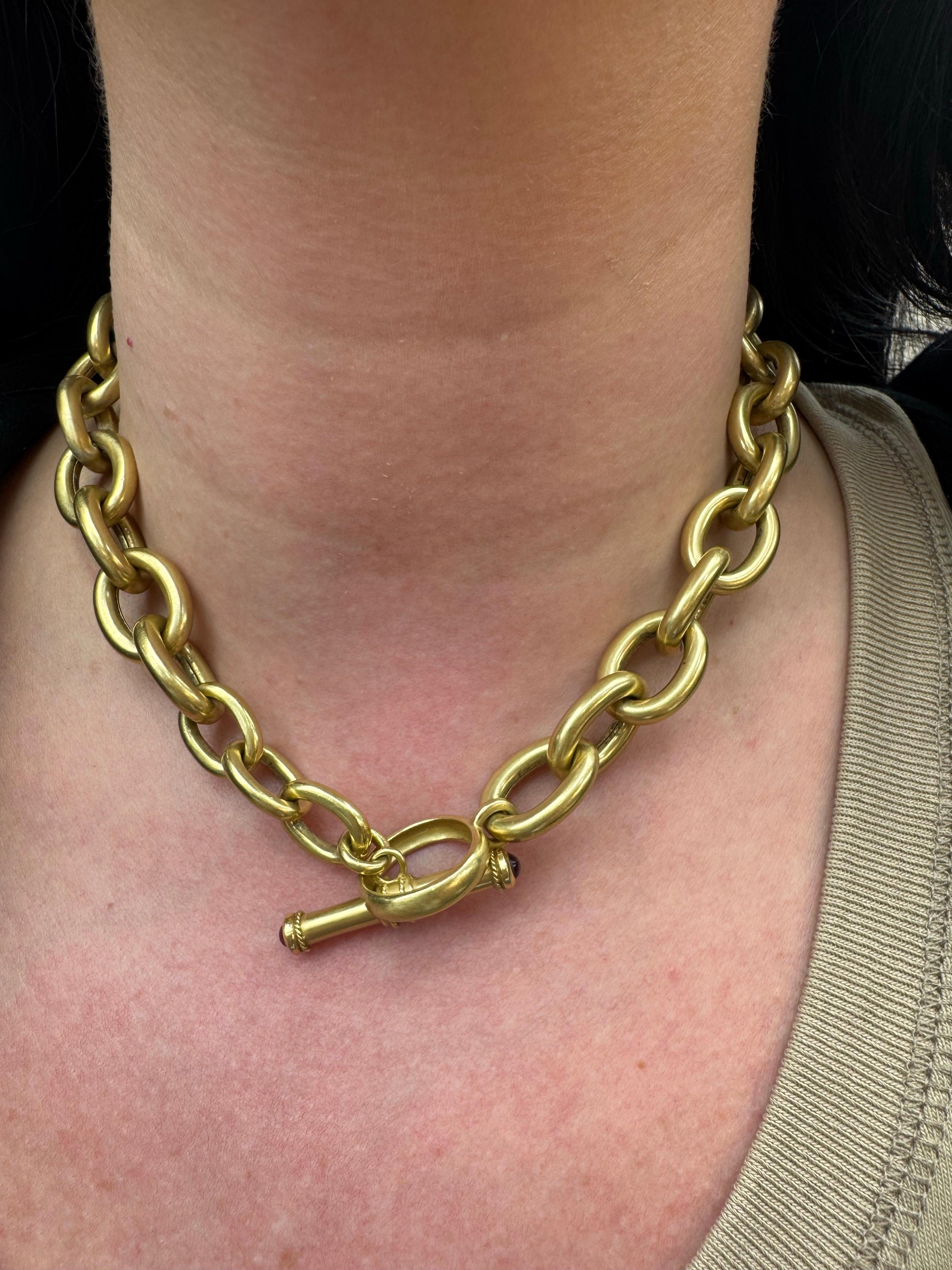 Schwere gebürstete, lackierte Gliederhalskette 18 Karat Gelbgold 79,8 Gramm im Angebot 1