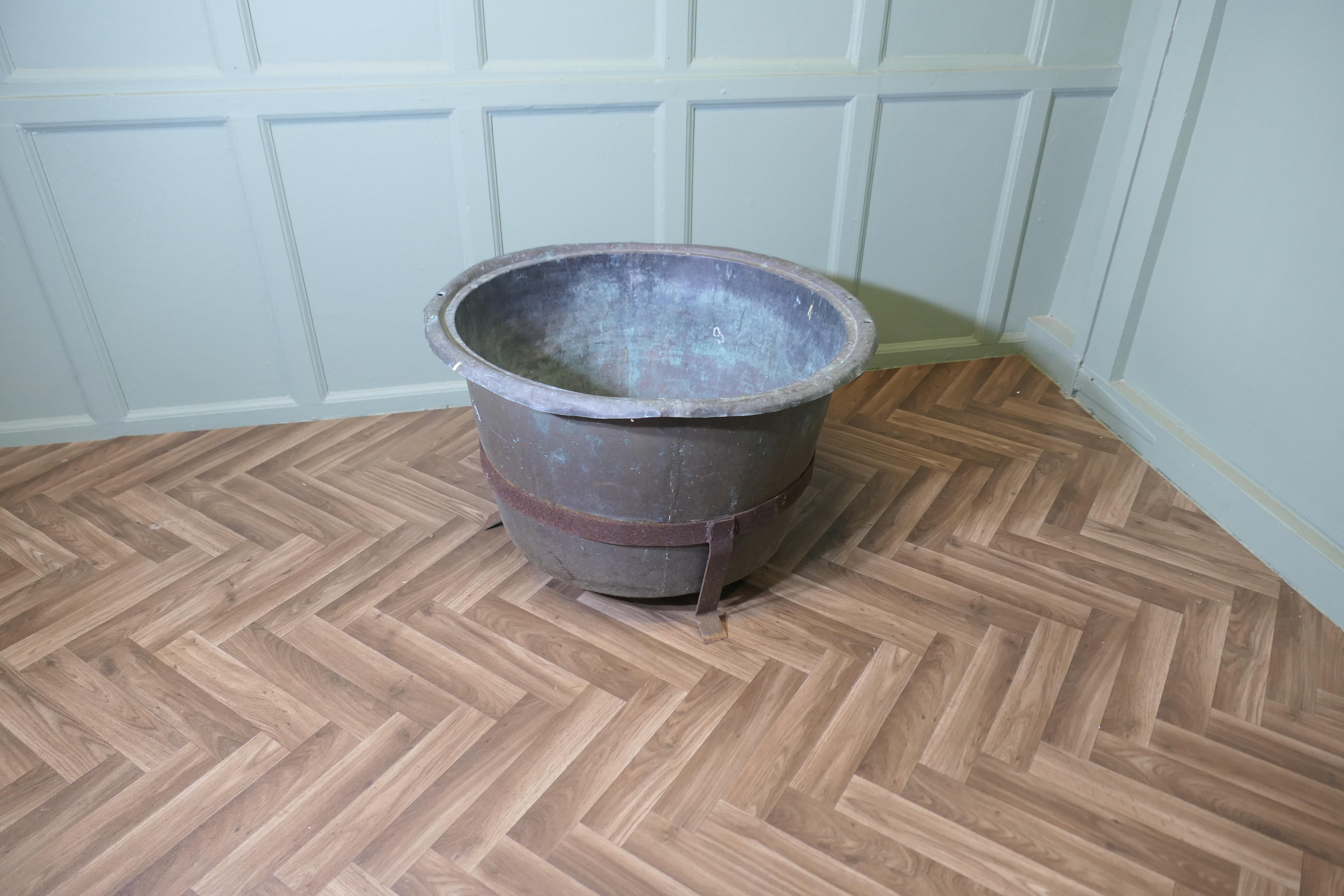 Georgian Heavy Copper and Wrought Iron Log Bin For Sale