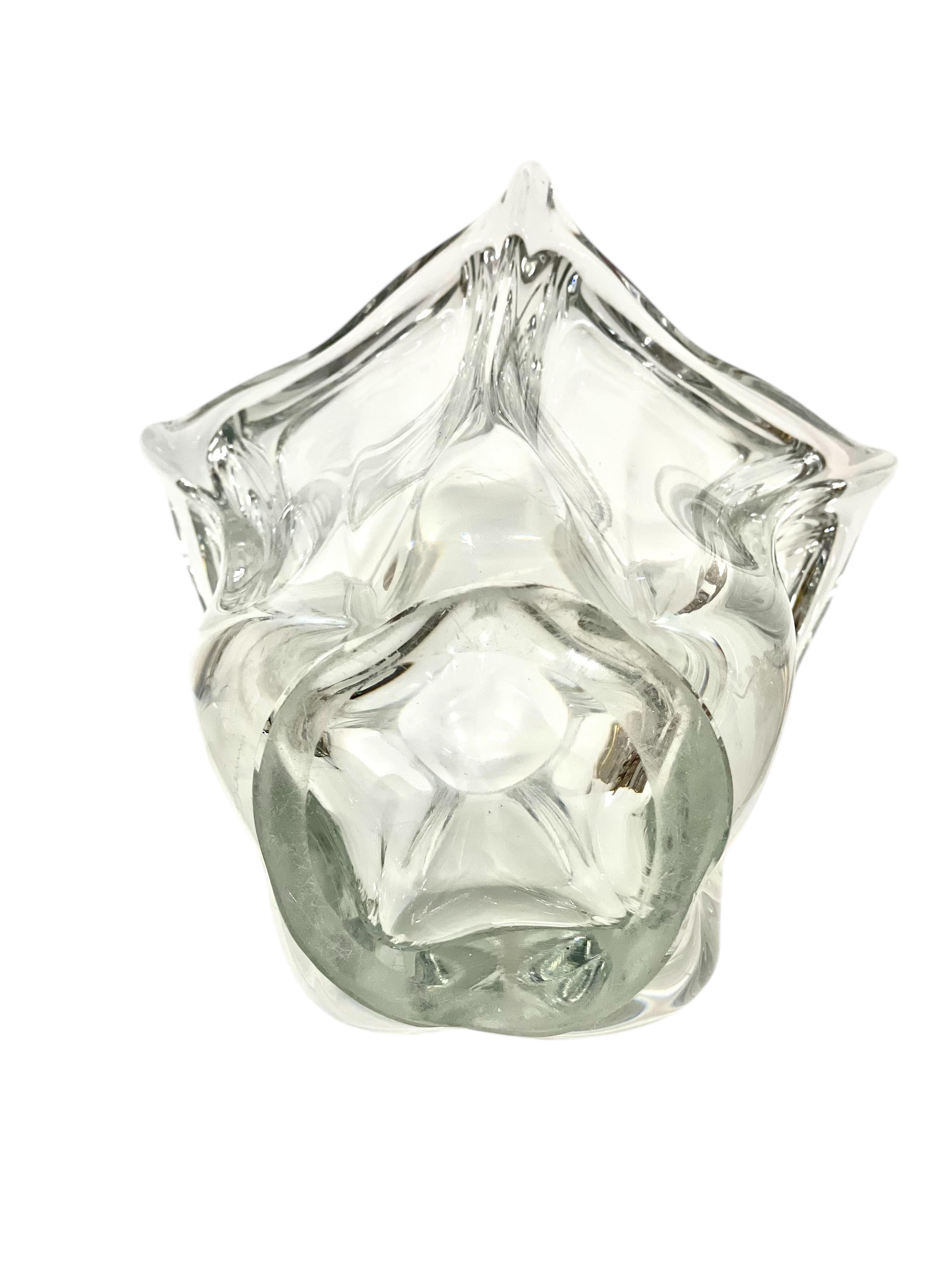 20ième siècle Vase en cristal lourd attribué à Daum Nancy en vente