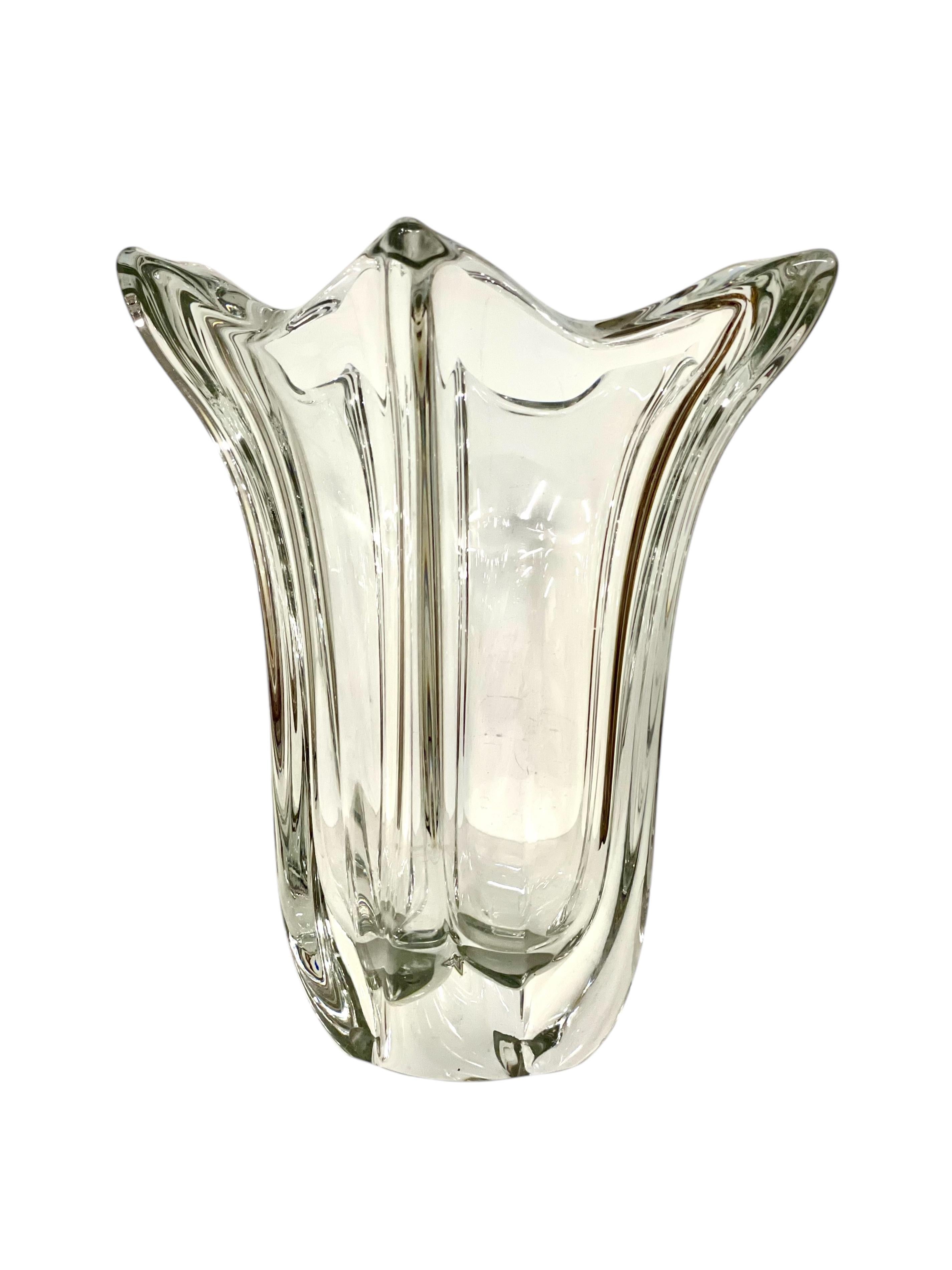 Vase en cristal lourd attribué à Daum Nancy en vente 1