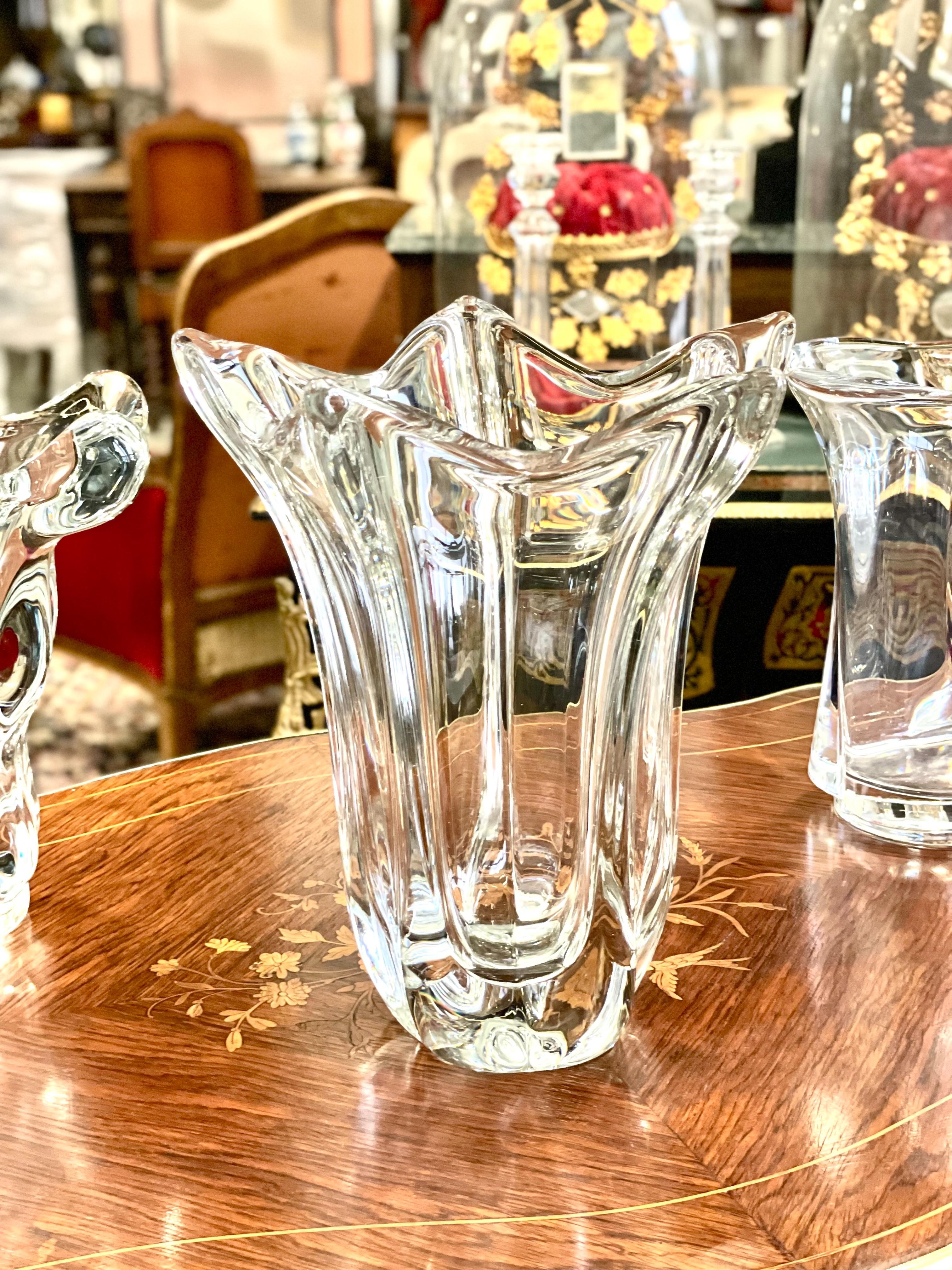 Vase en cristal lourd attribué à Daum Nancy en vente 2