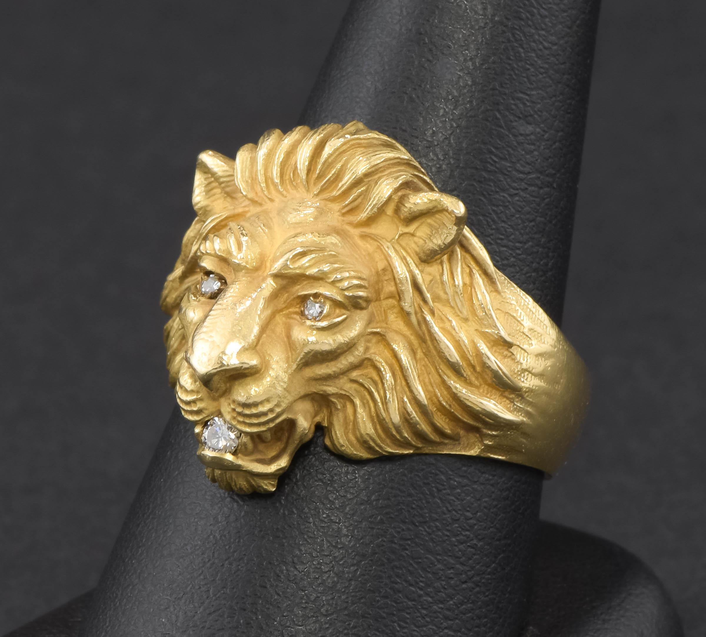 Bague de lion en or avec diamants par Baumstein Feder, circa 1950's Bon état - En vente à Danvers, MA