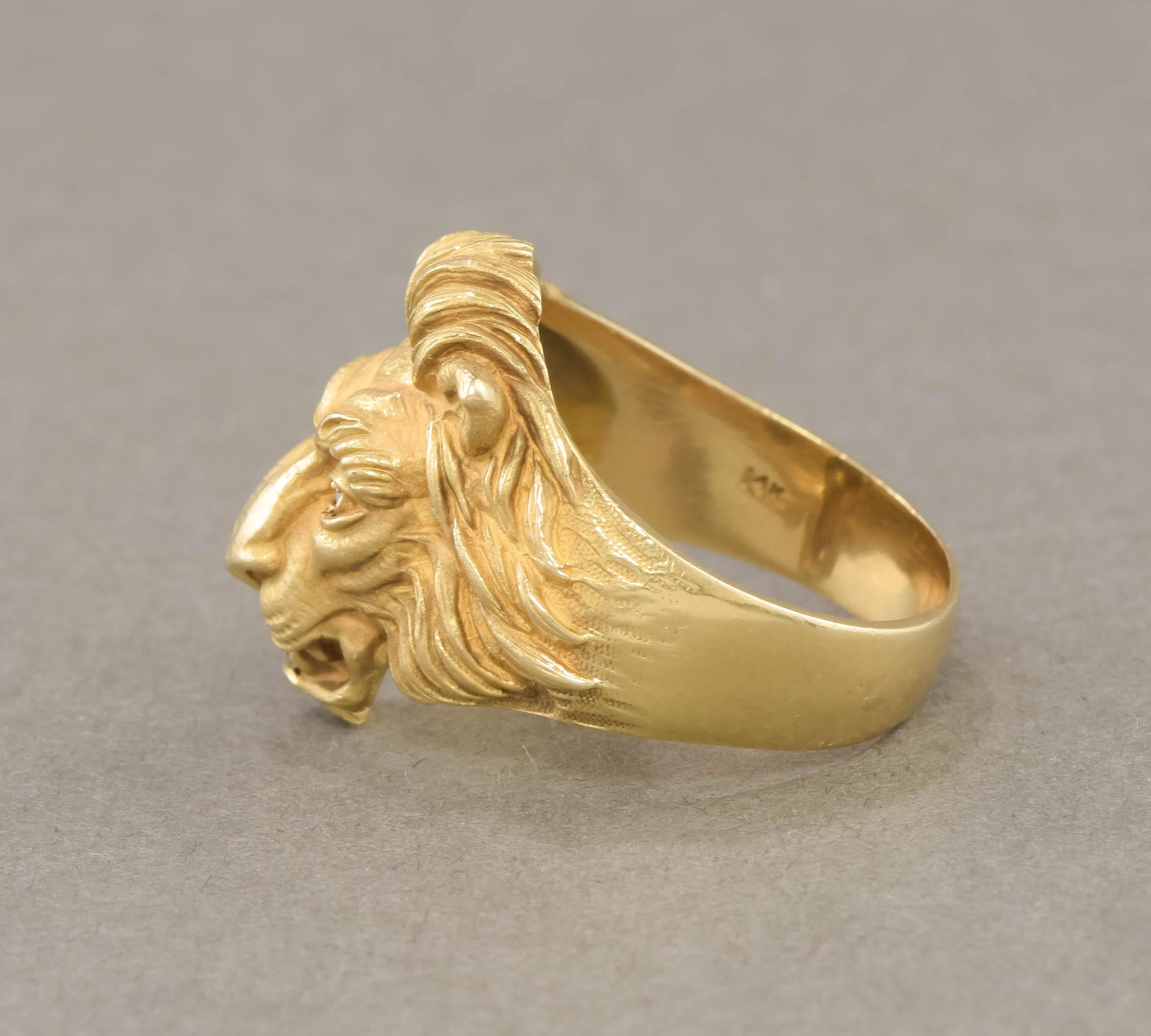 Heavy Detailed Gold Lion Ring with Diamonds by Baumstein Feder, circa 1950'S In Good Condition For Sale In Danvers, MA