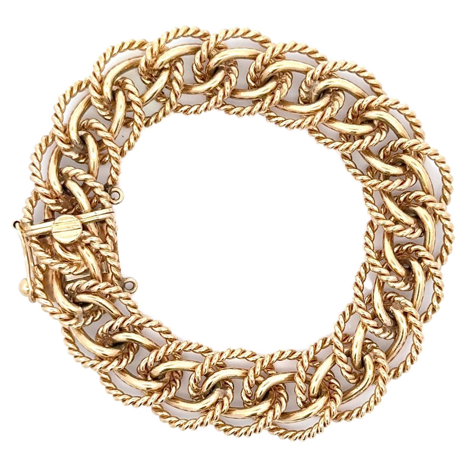 Heavy Double Row Twist & High Polished Link Bracelet 68.6 Grams 14 Karat Gold  In Excellent Condition For Sale In New York, NY