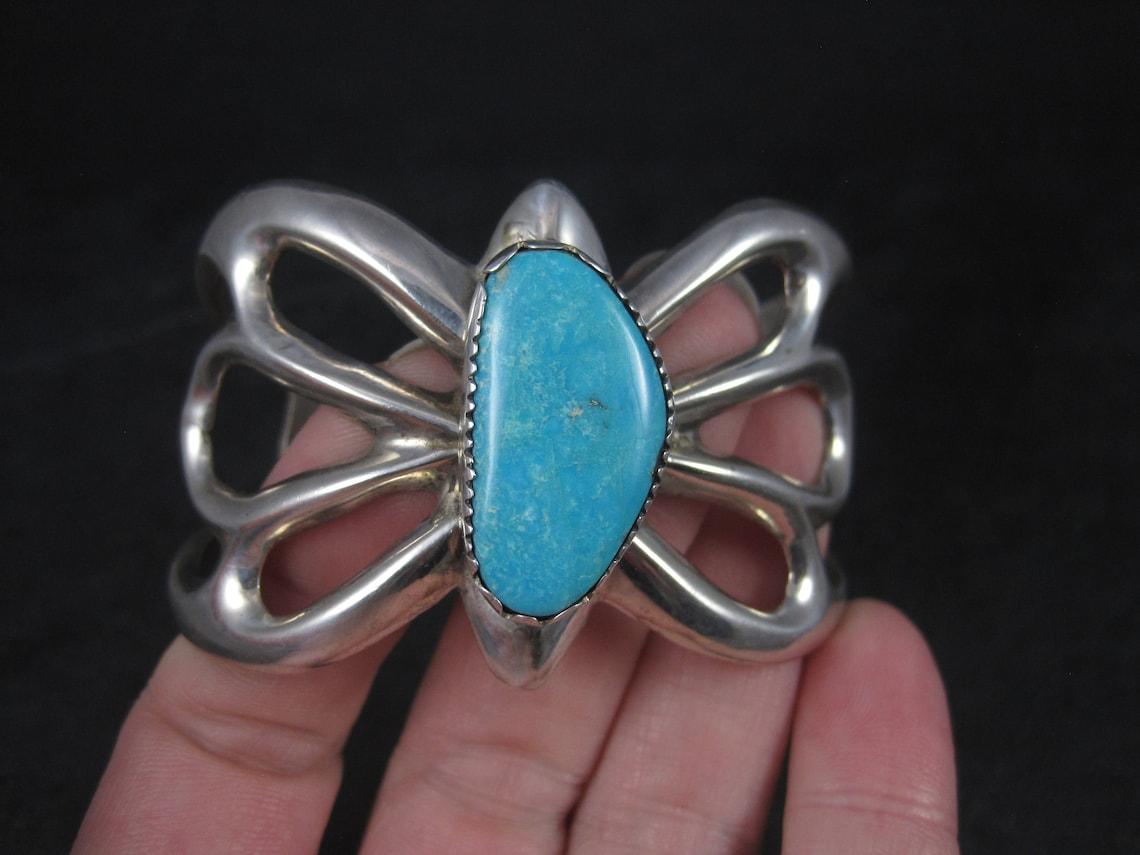 Heavy Estate Turquoise Tufa Cuff Bracelet In Excellent Condition In Webster, SD