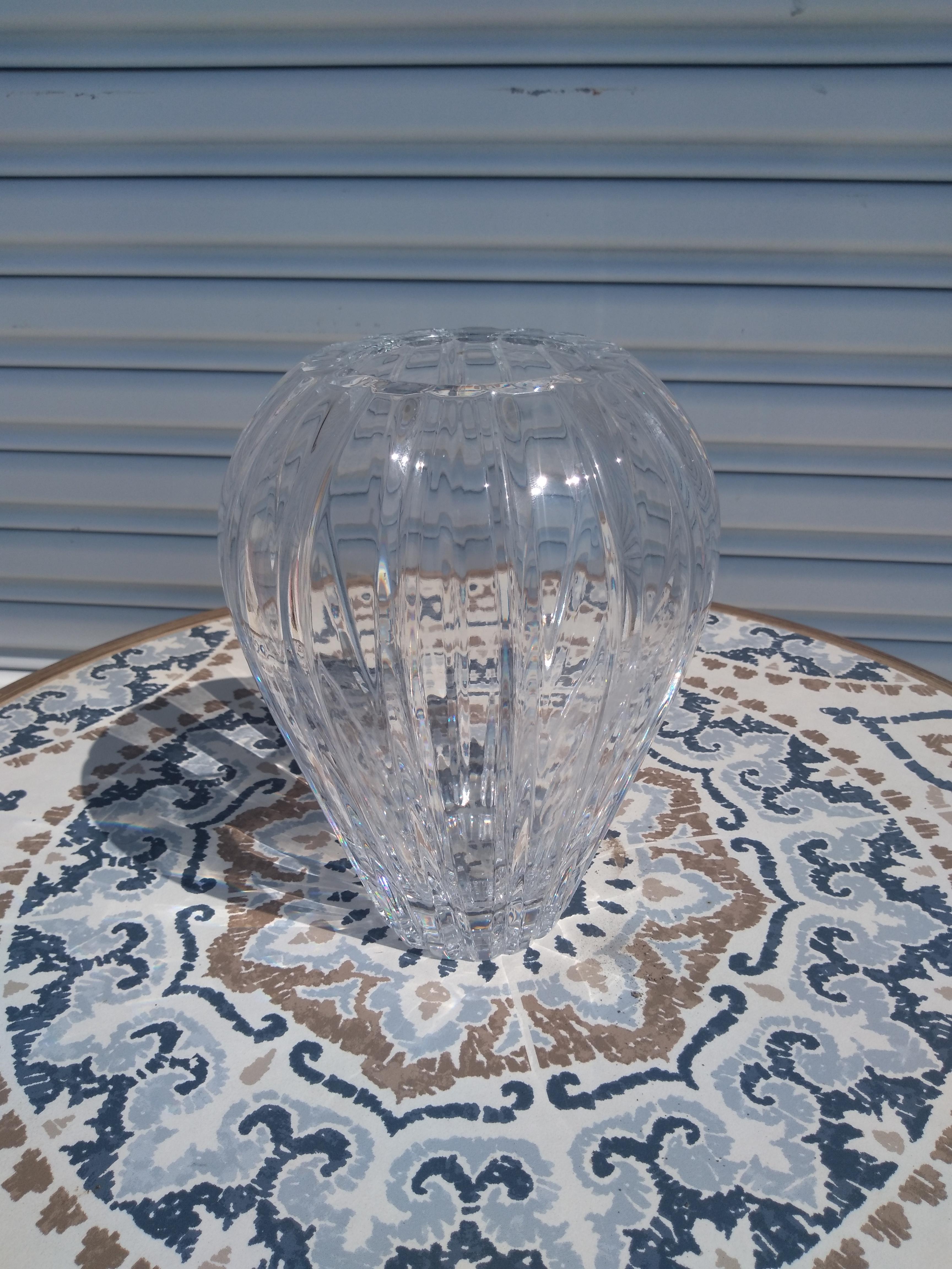 Americano Vaso di cristallo pesante inciso in vendita
