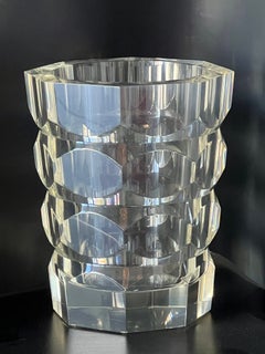 Schwerer Eiskübel aus facettiertem Lucit von Michael Kazan 1983