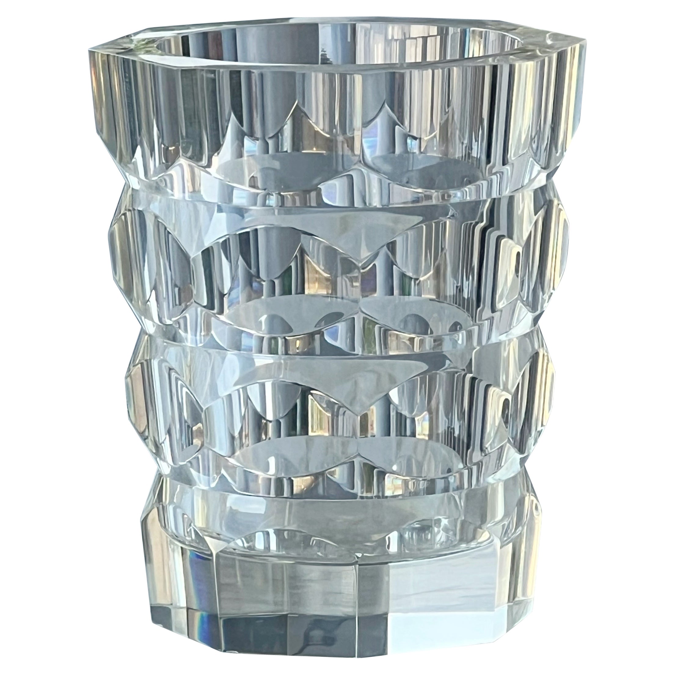 Heavy Faceted Lucite Ice Bucket by Michael Kazan 1983 For Sale