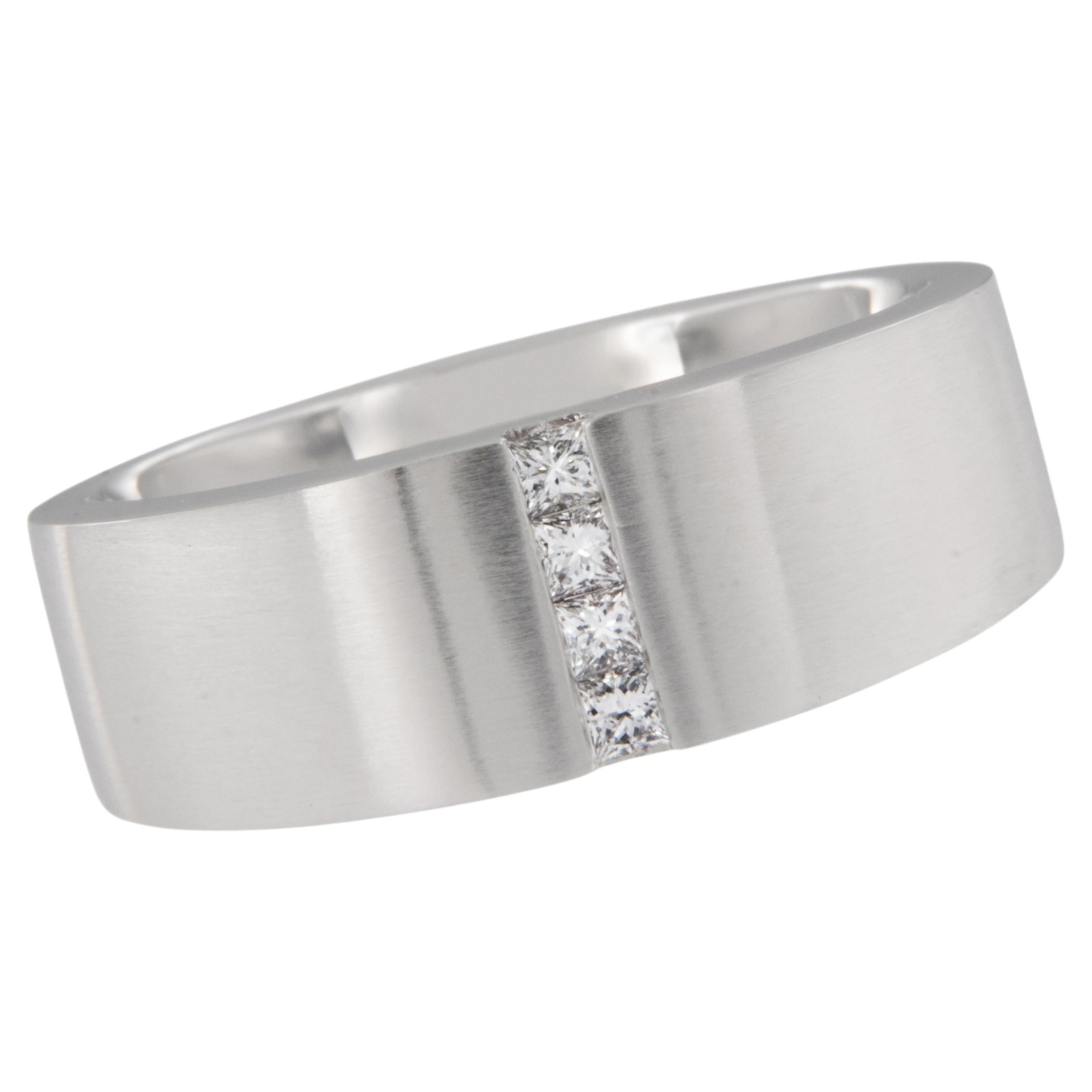 Gentleman's 14 Karat White Gold 0.24 Cttw Diamond Comfort Fit Ring For Sale