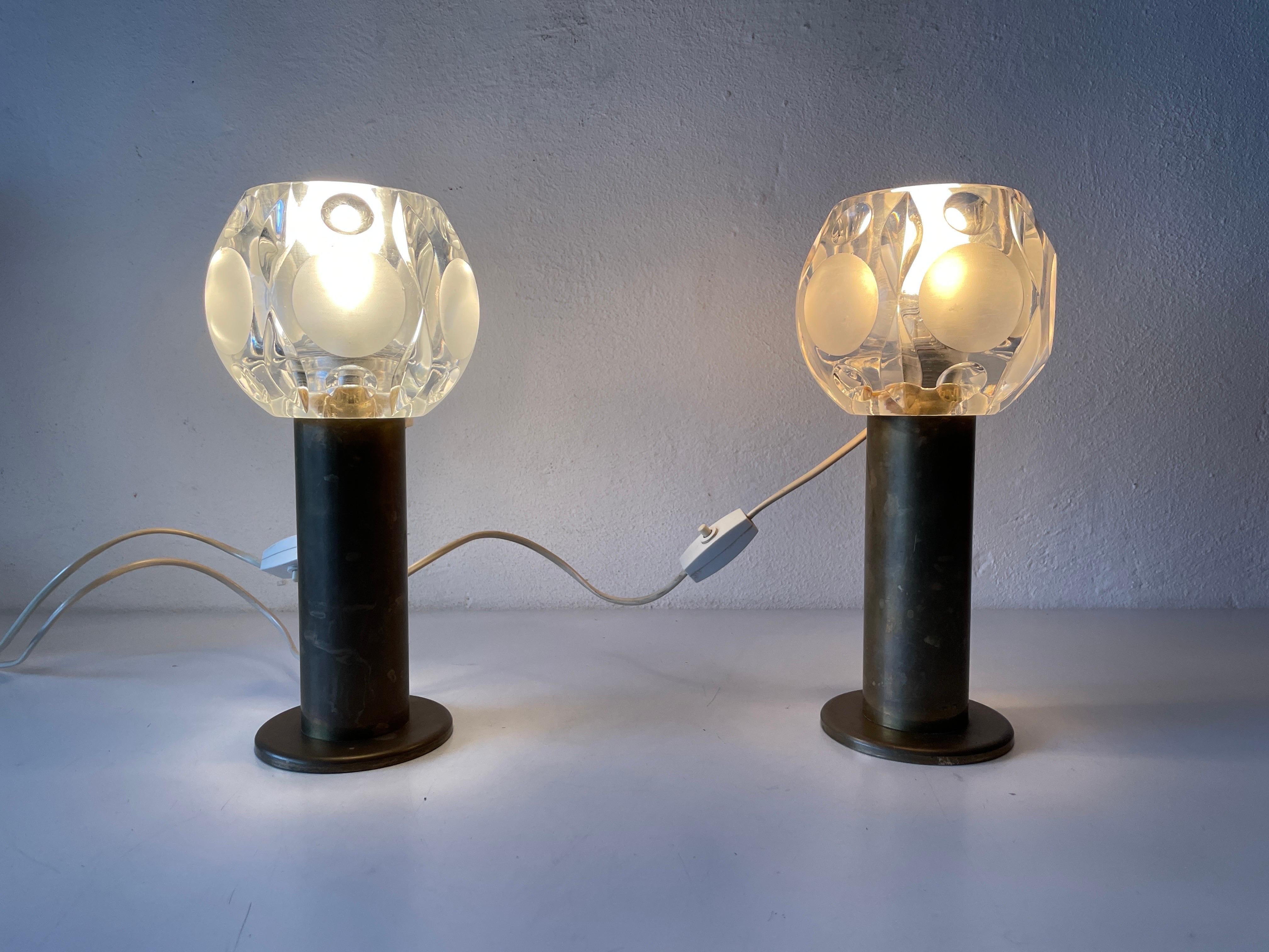 Heavy Glass and Brass Body Pair of Table Lamps by Peill Putzler, 1960s, Germany For Sale 2
