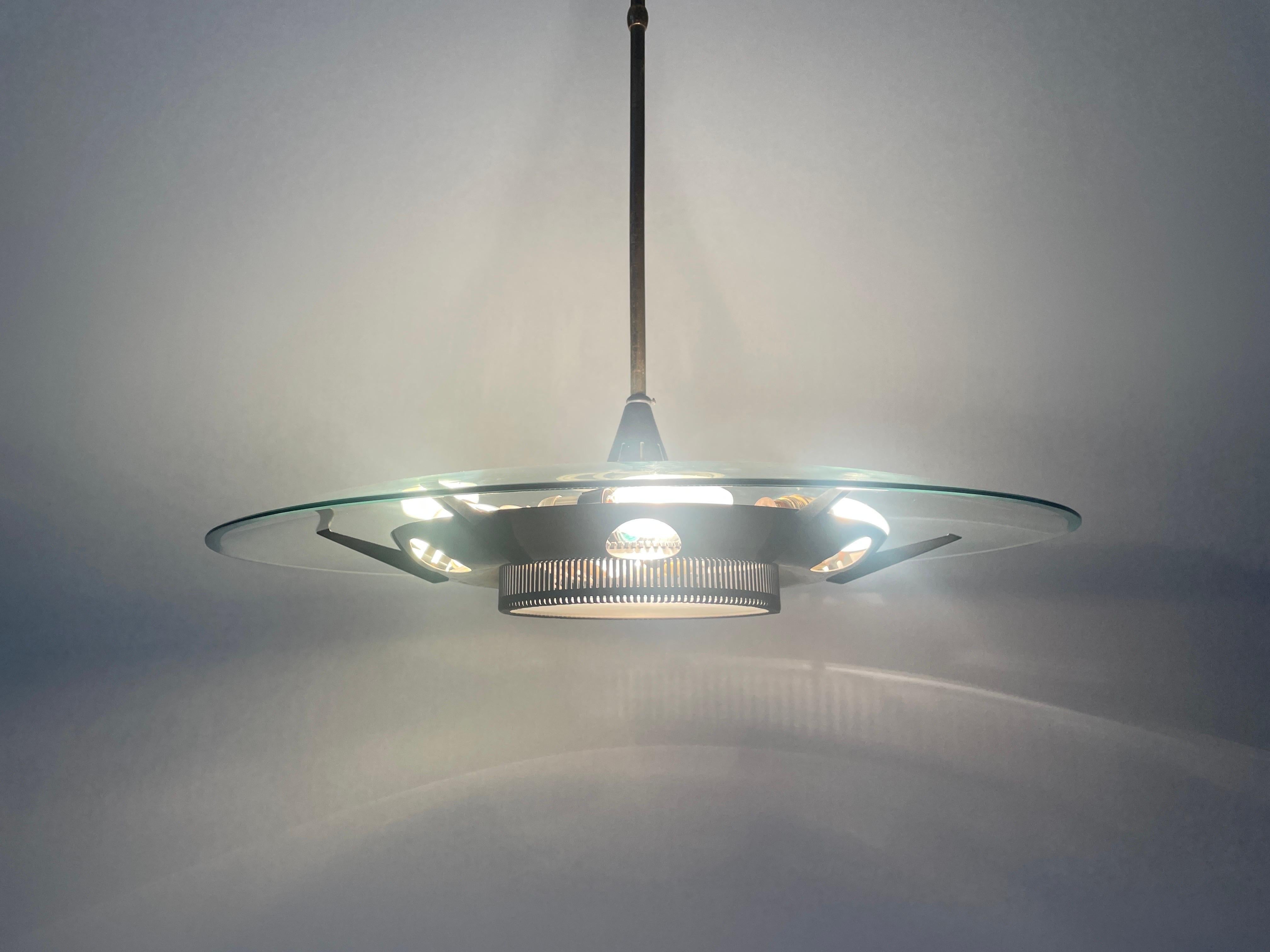 Heavy Glass and Brass Suspension Pendant Light by Stilnovo, 1950s, Italy For Sale 6