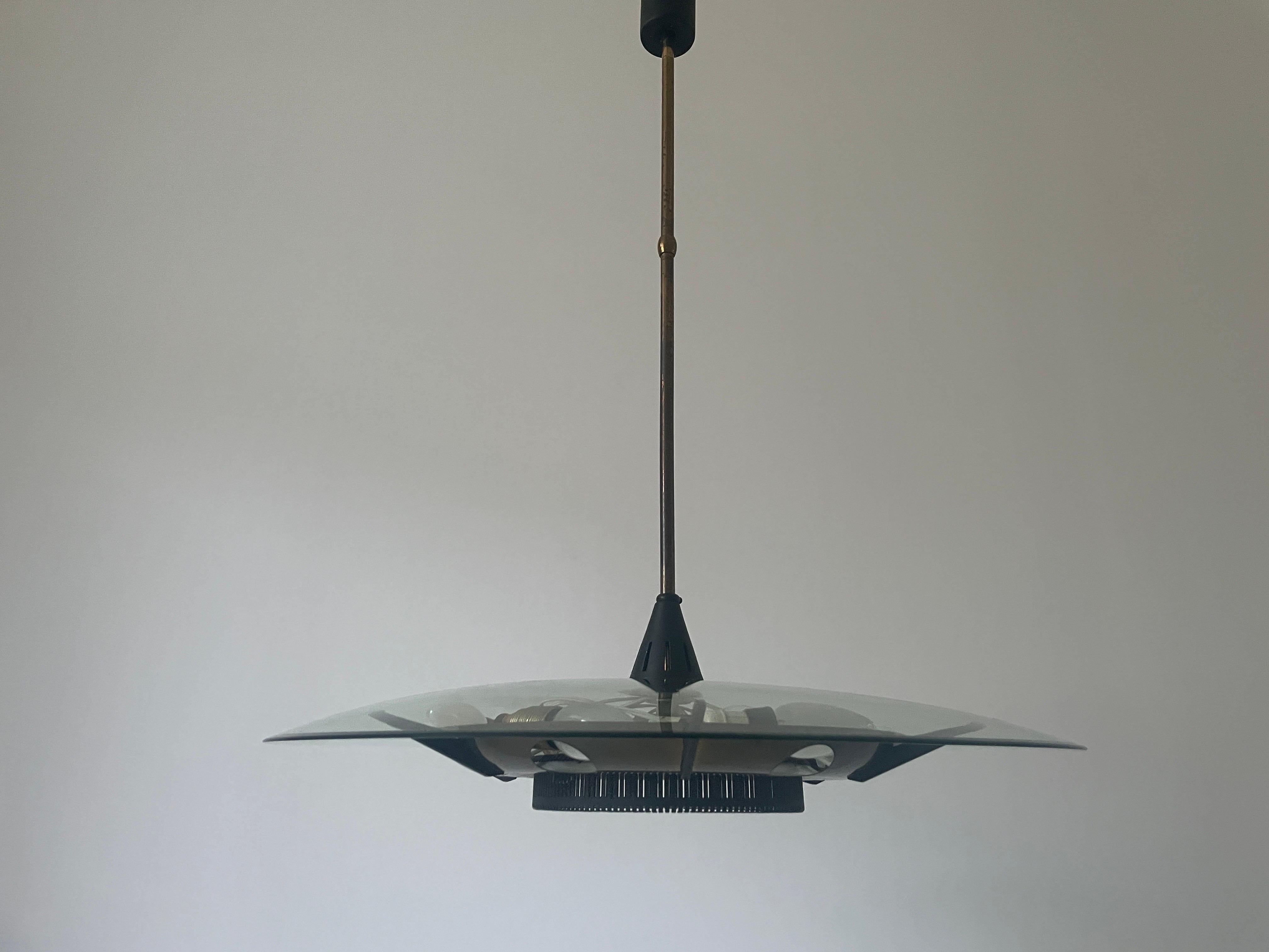 Heavy Glass and Brass Suspension Pendant Light by Stilnovo, 1950s, Italy For Sale 3