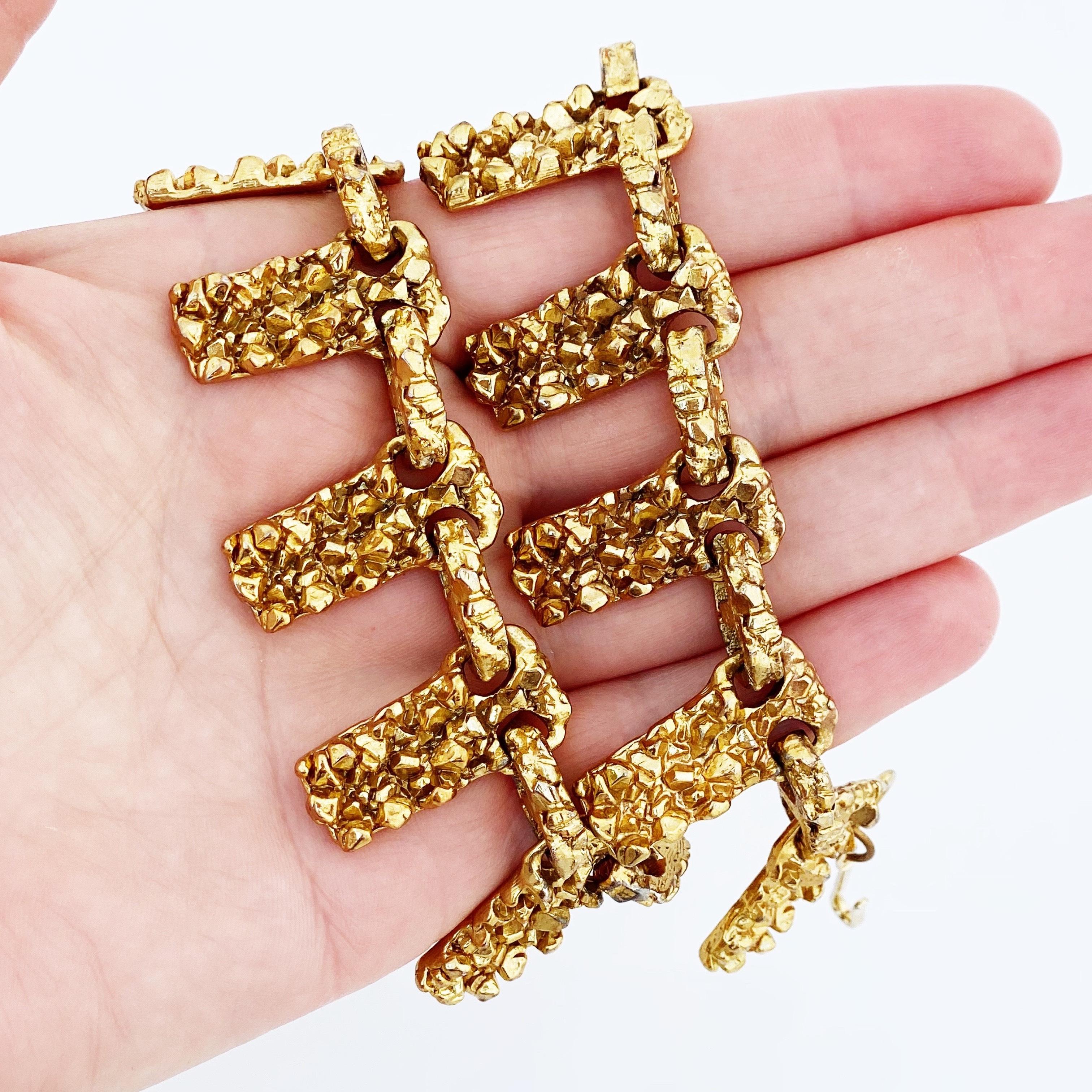 gold heavy choker necklace