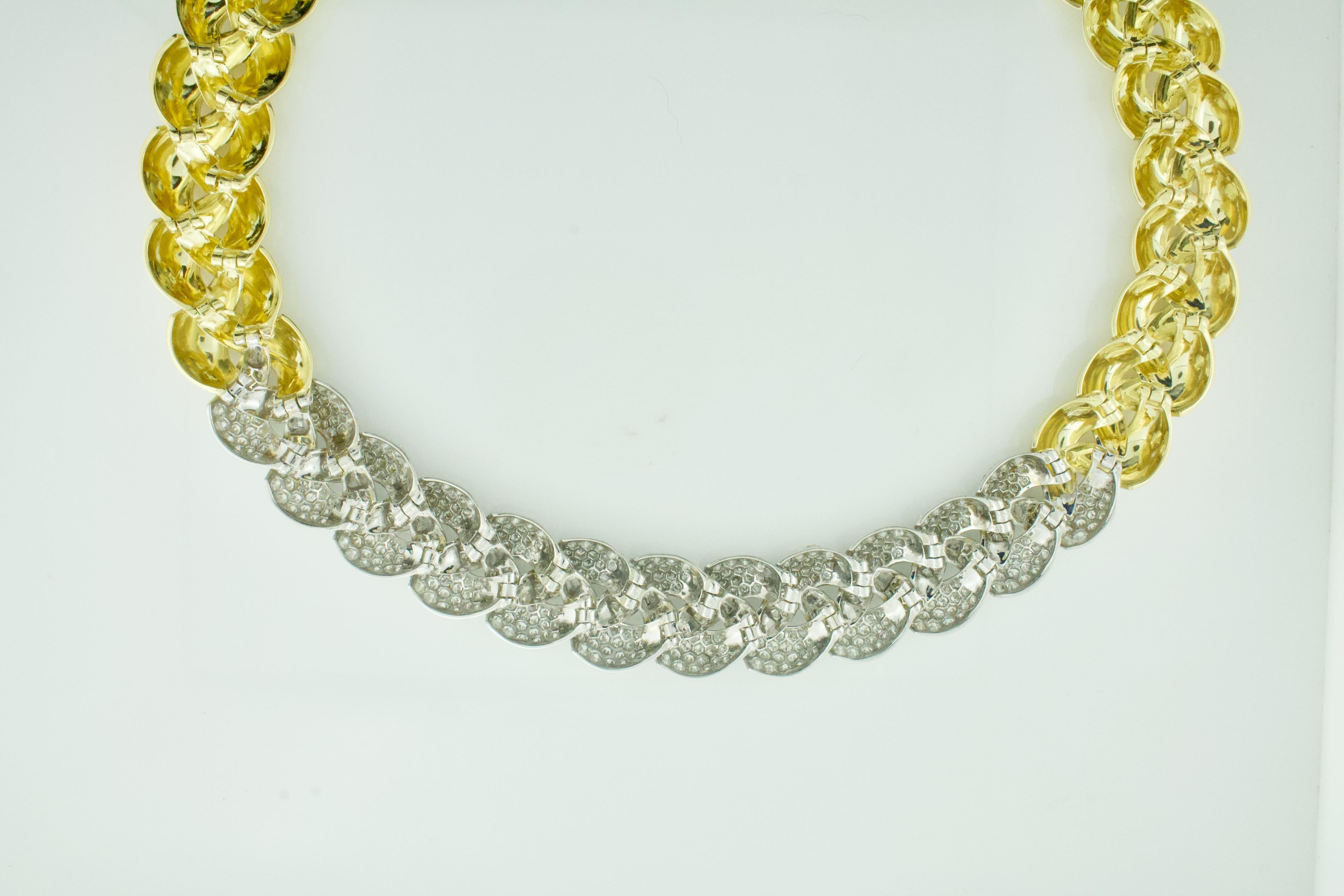 Modern Heavy Important Diamond 18k Yellow Gold Décolletage Necklace 28.75 Cts. 4.75 oz For Sale