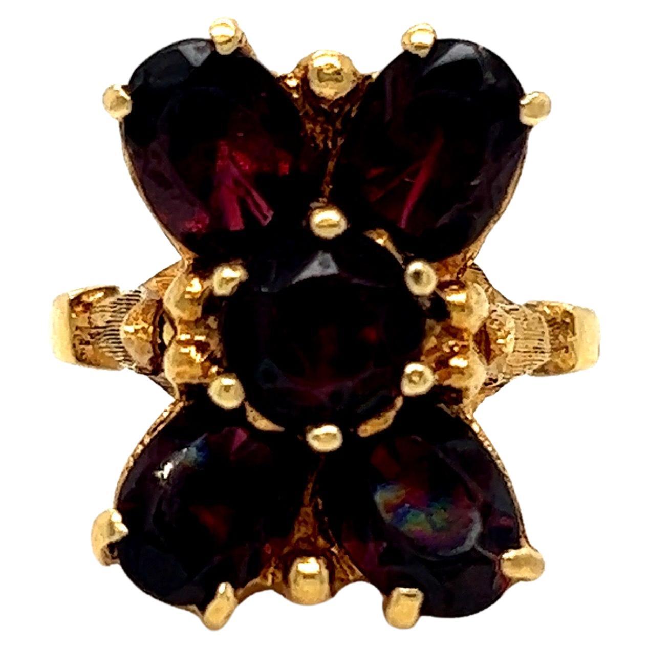 Heavy Italian Antique 18K Yellow Gold Garnet Ring, 4.00cts. For Sale