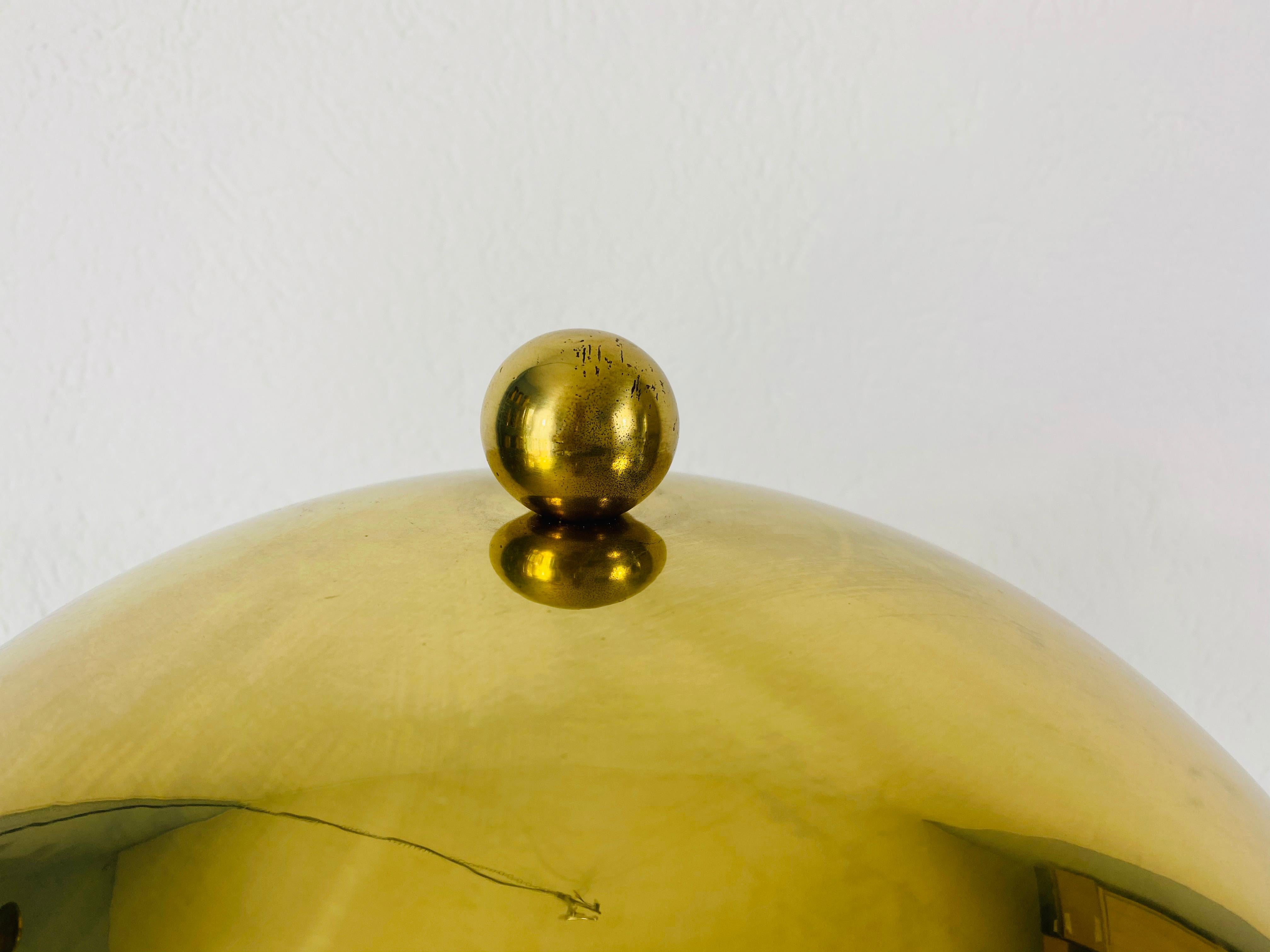 Heavy Italian Midcentury Solid Brass Table Lamp, 1960s, Italy 4