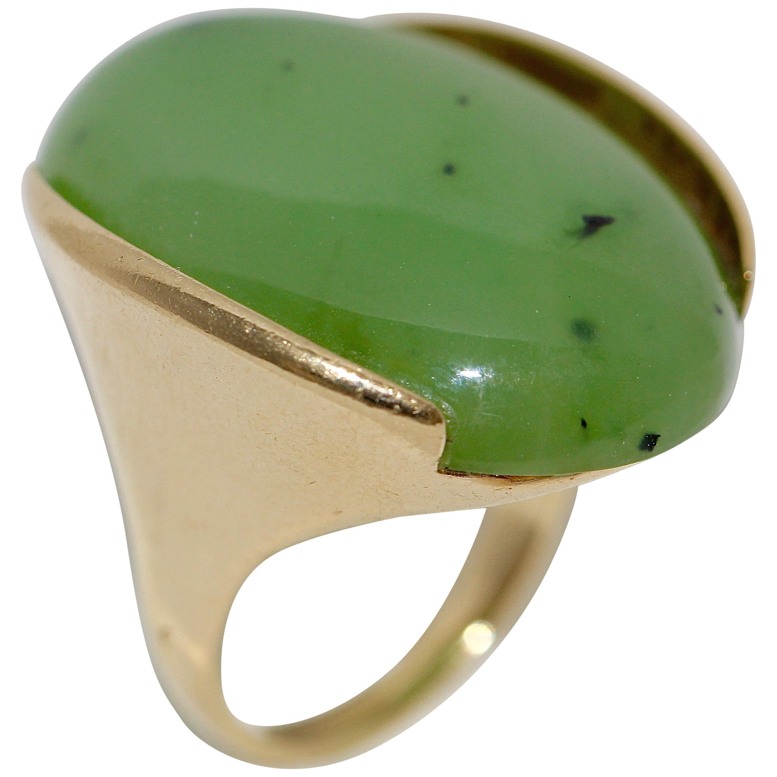 Heavy Jade Ring, 14 Karat Gold by "Grosse Germany"