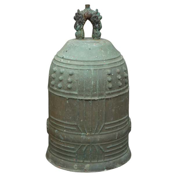 Heavy, Japanese bronze temple bell 梵鐘 (bonshô) of traditional shape For ...