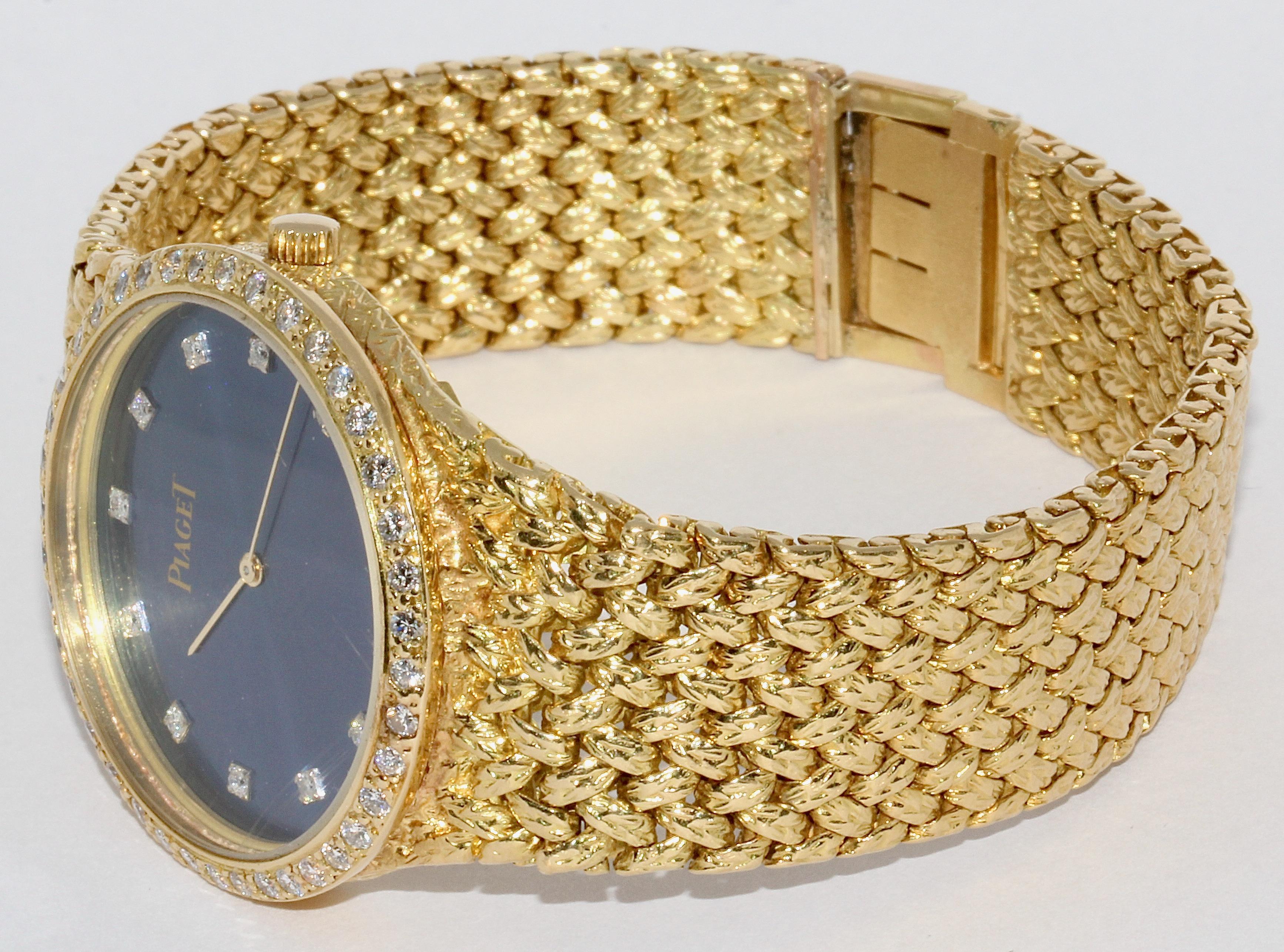 Taille ronde Montre-bracelet lourde pour femme Piaget en or jaune massif 18 carats avec diamants en vente
