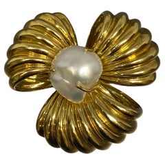 Heavy Large White Baroque Pearl 18k Yellow Gold Bow Ribbon Brooch, Pin