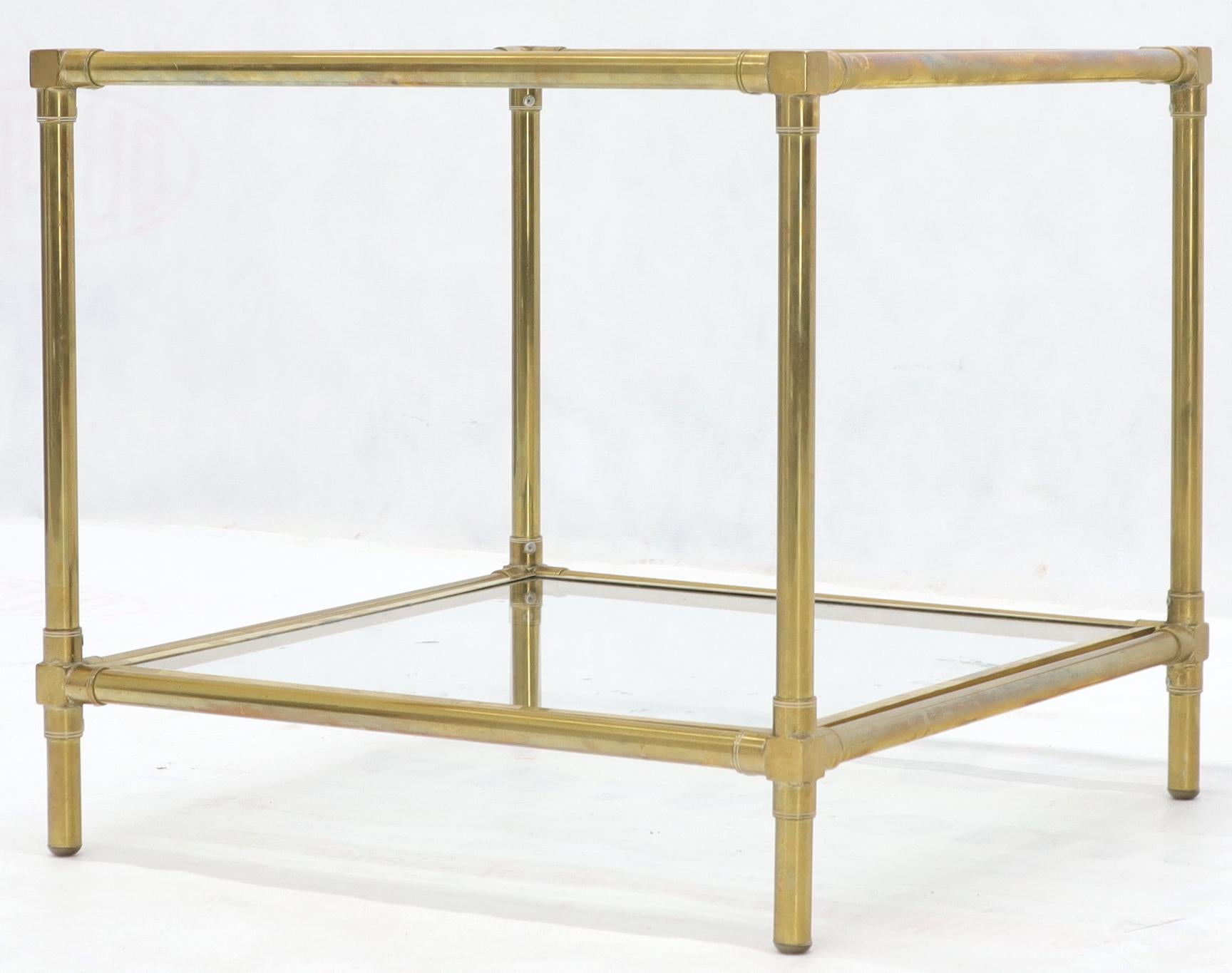 Heavy Machined Brass Glass Top Cube Shape Side Coffee Table In Excellent Condition For Sale In Rockaway, NJ