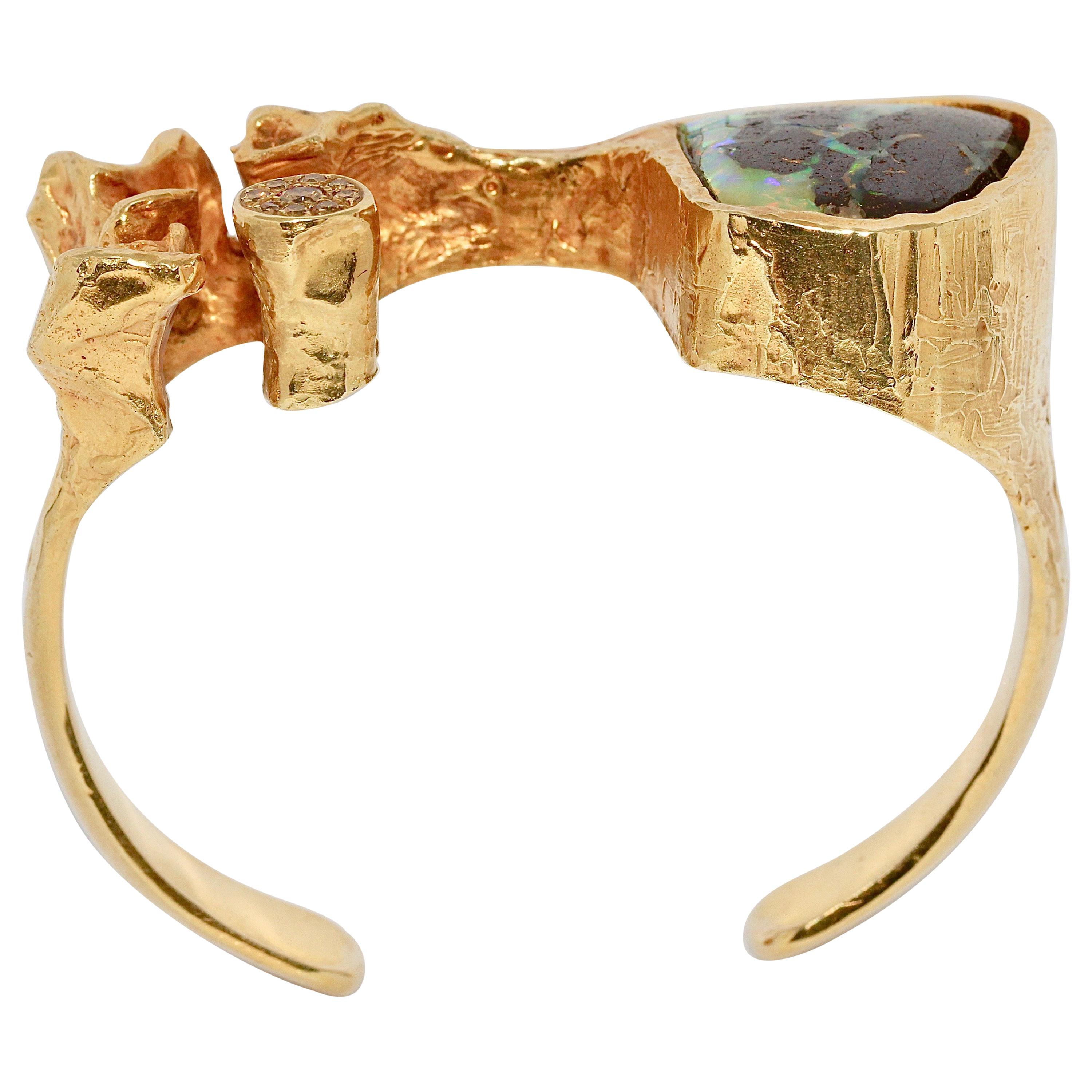 Bracelet jonc lourd et massif en or 14 carats, avec opale naturelle et diamants en vente 9