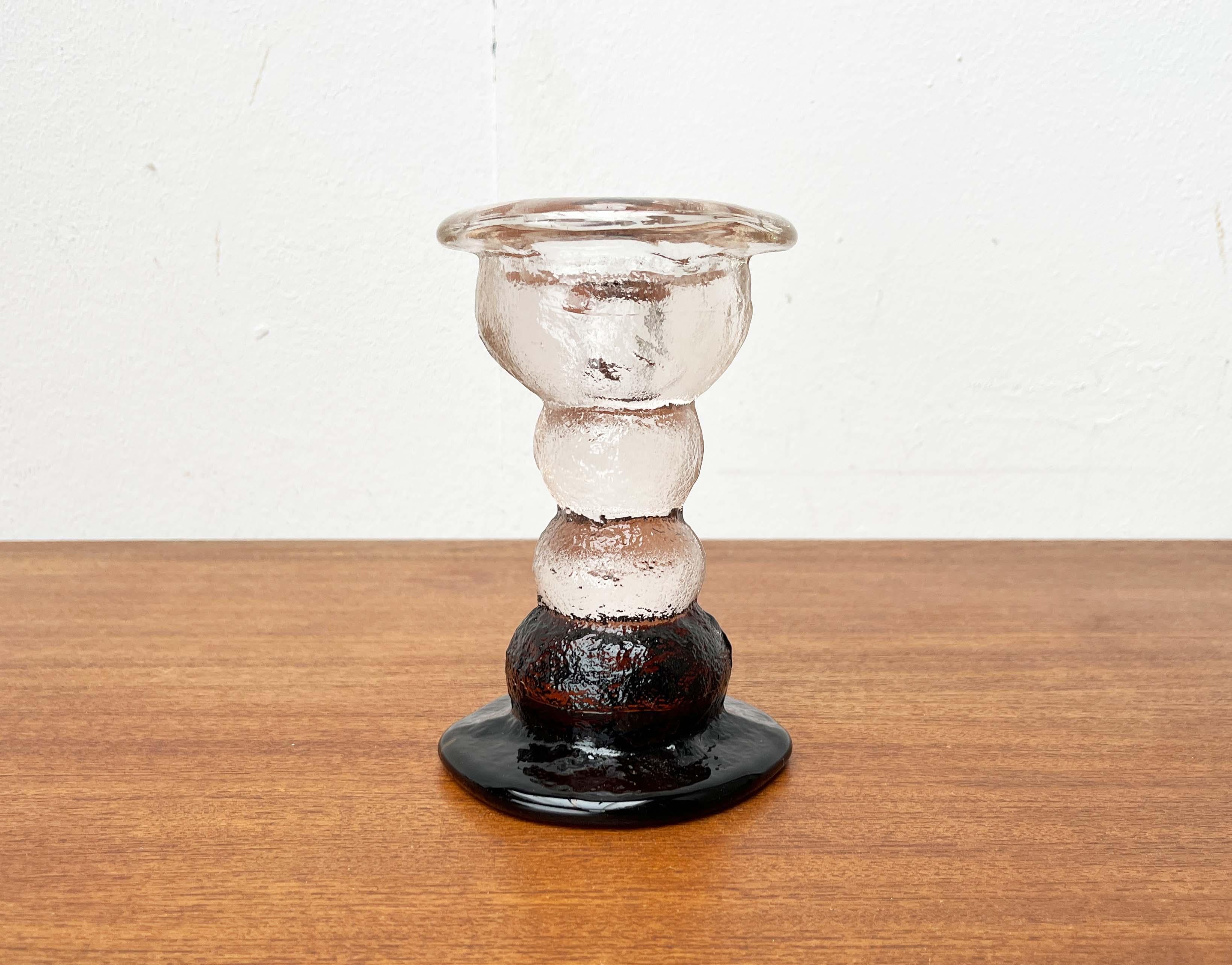 Portacandele in vetro pesante di metà secolo moderno di Pertti Santalahti per Humppila In condizioni buone in vendita a Hamburg, DE